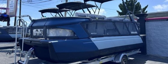 You are currently viewing Comprehensive Buying Guide For Pontoon Boats
