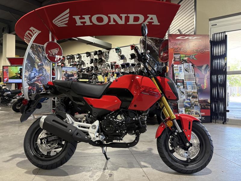 2025 Honda Grom SPORT BIKE