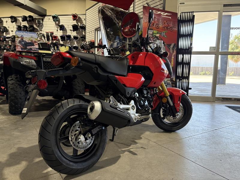 2025 Honda Grom SPORT BIKE