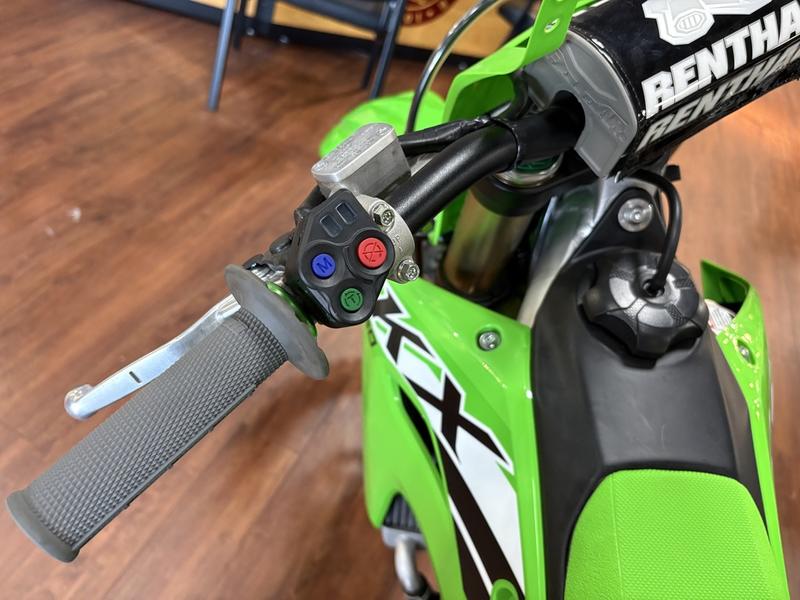 2025 Kawasaki KX 450 Motorcycle