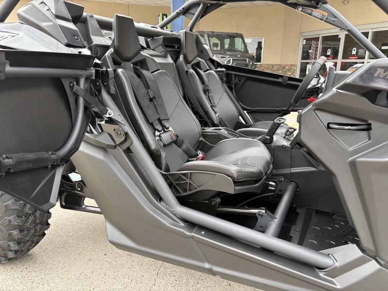 2026 Can-Am Maverick X3 X DS Turbo RR Side x Side