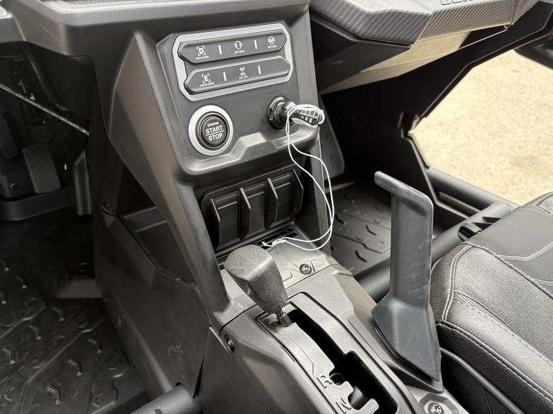 2026 Can-Am Maverick X3 X DS Turbo RR Side x Side