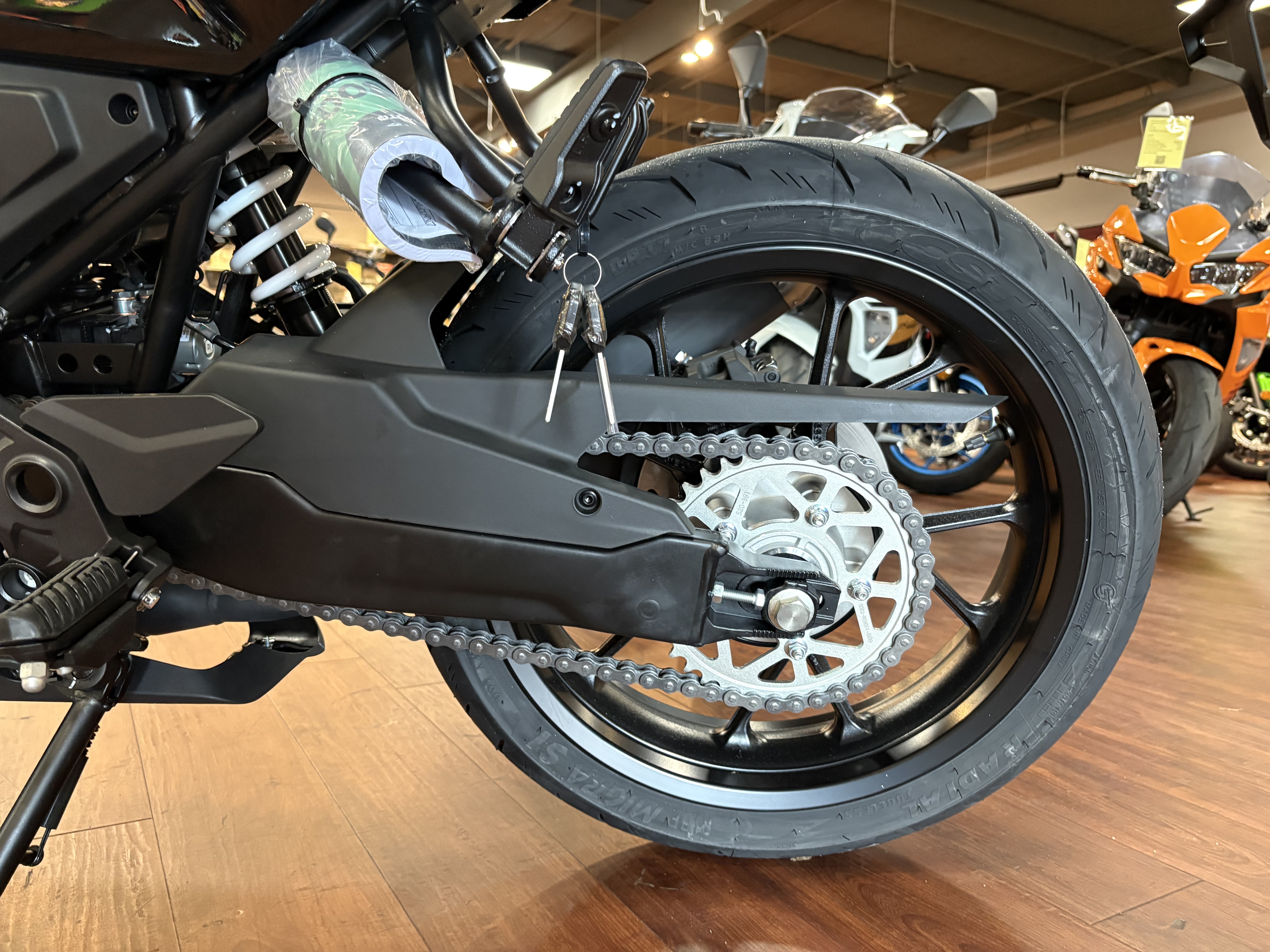 2026 CFMOTO 300SS CF300-5US SPORT BIKE