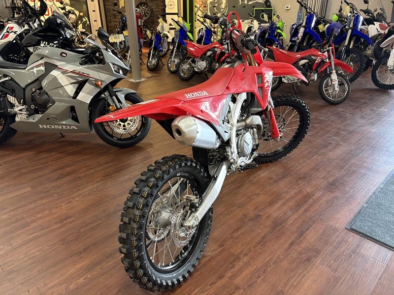 2026 Honda CRF450R DIRT BIKE