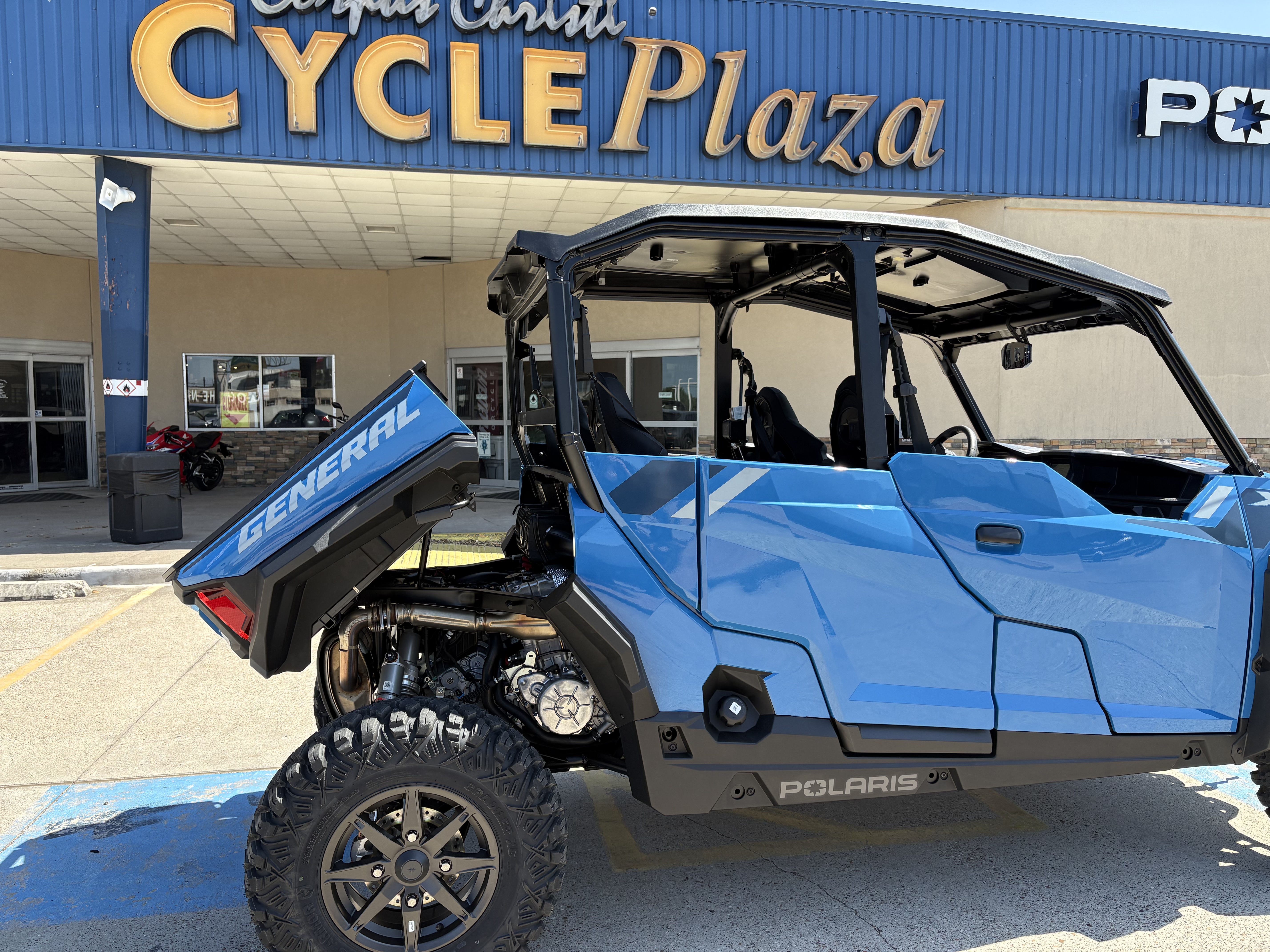 2026 Polaris GENERAL XP 4 1000 Ultimate Side x Side