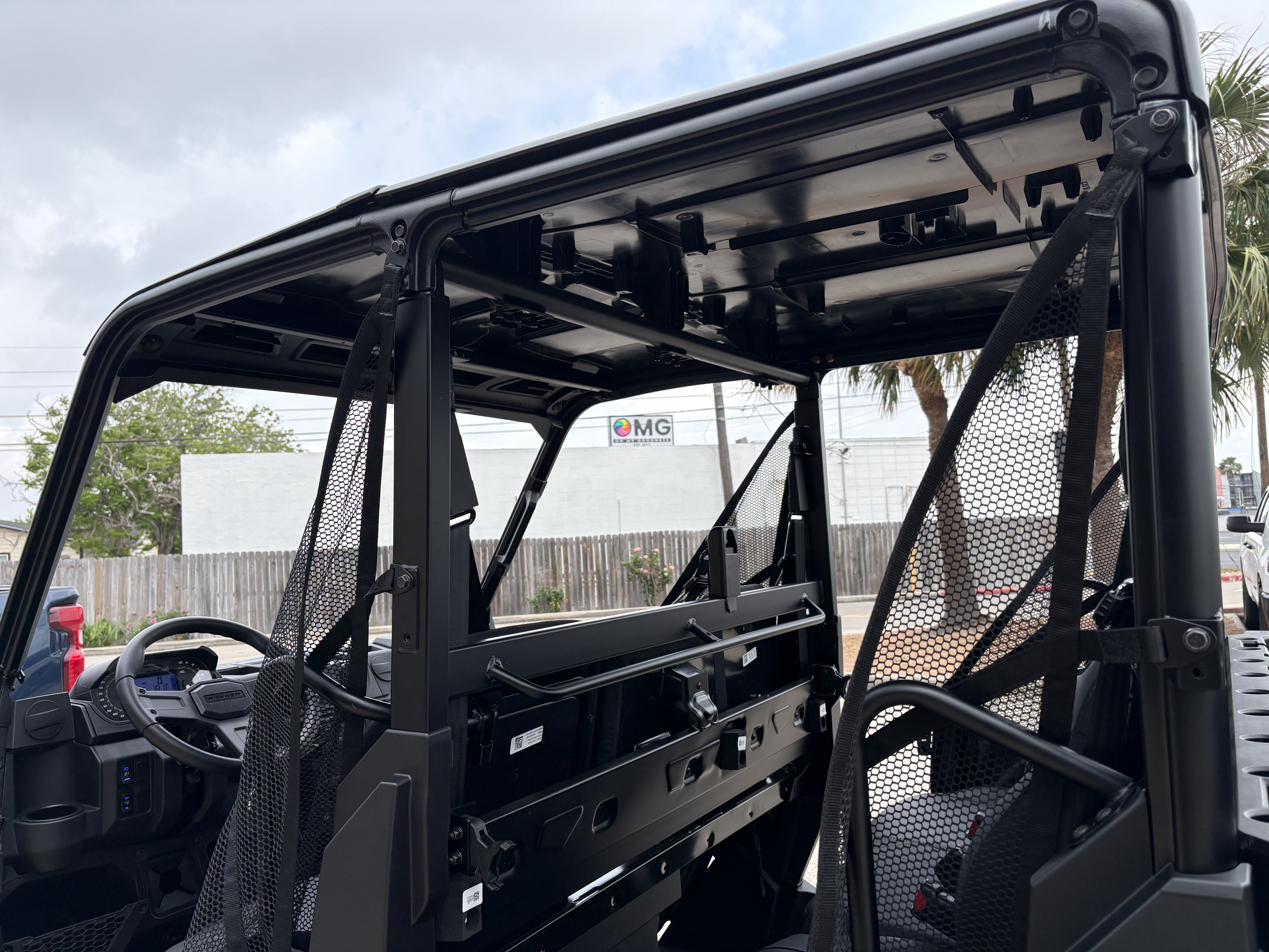 2026 Polaris RANGER CREW XP 1000 Premium Side x Side