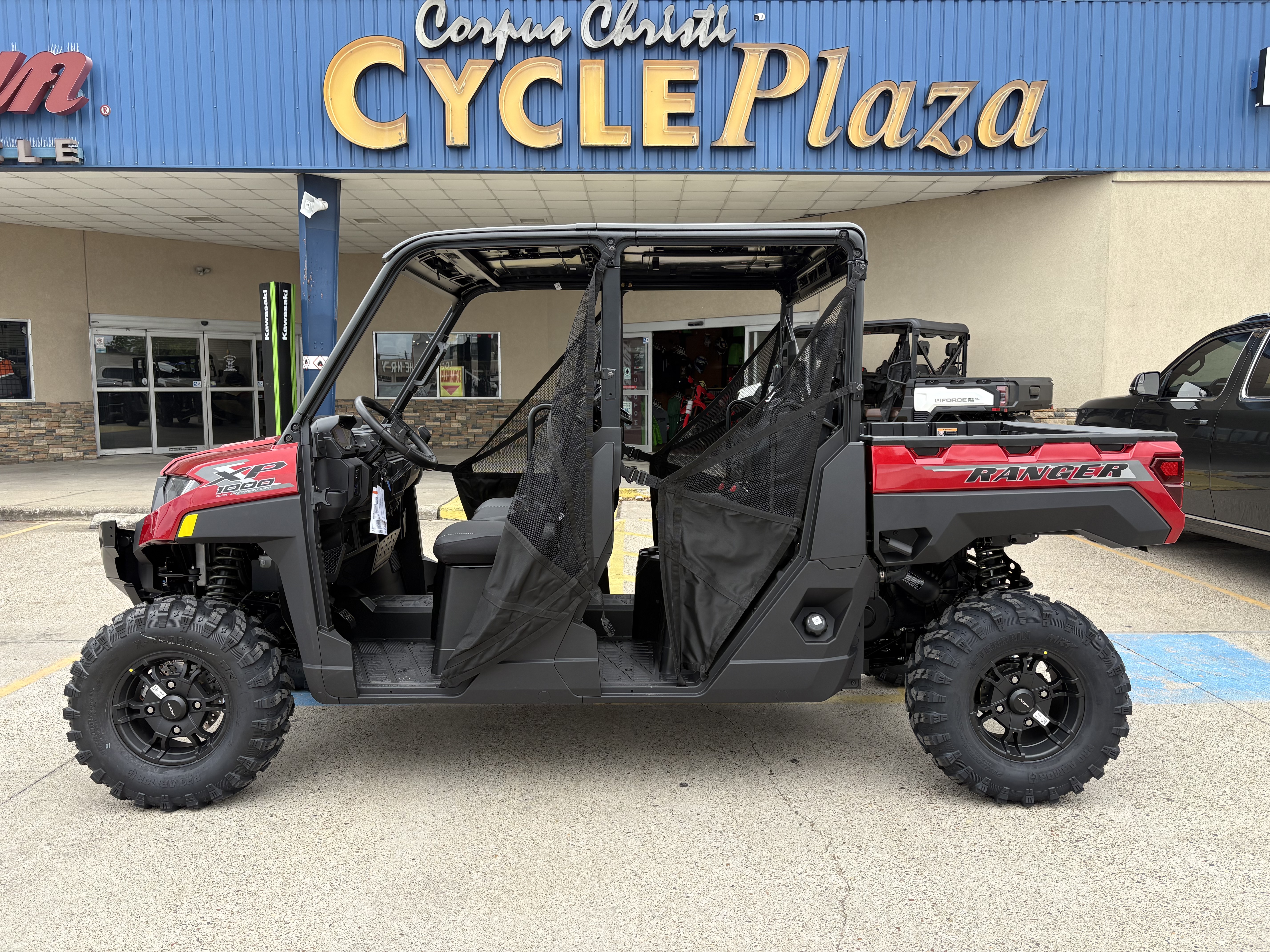 2026 Polaris RANGER CREW XP 1000 Premium Side x Side