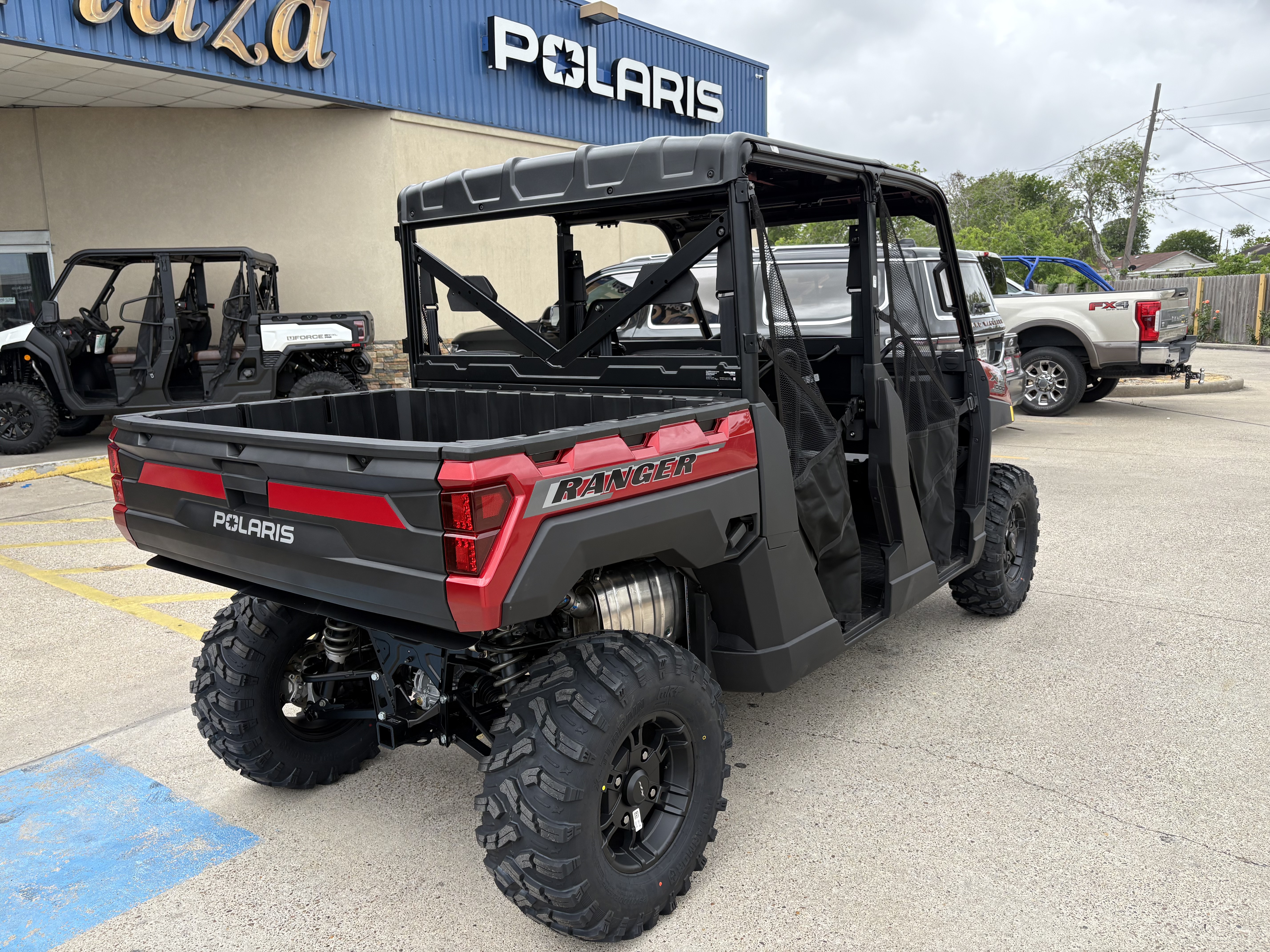 2026 Polaris RANGER CREW XP 1000 Premium Side x Side