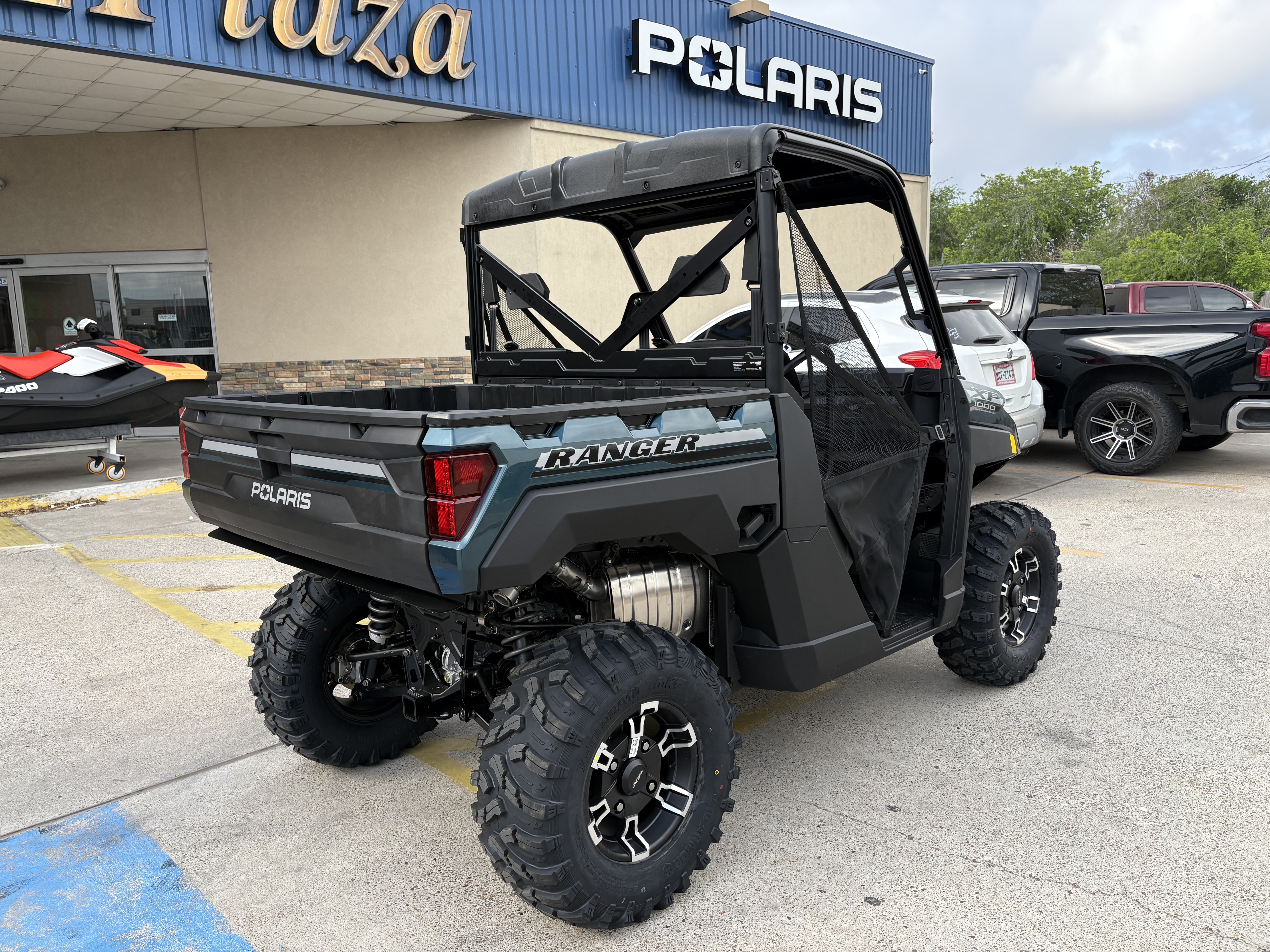 2026 Polaris RANGER XP 1000 Premium Side x Side