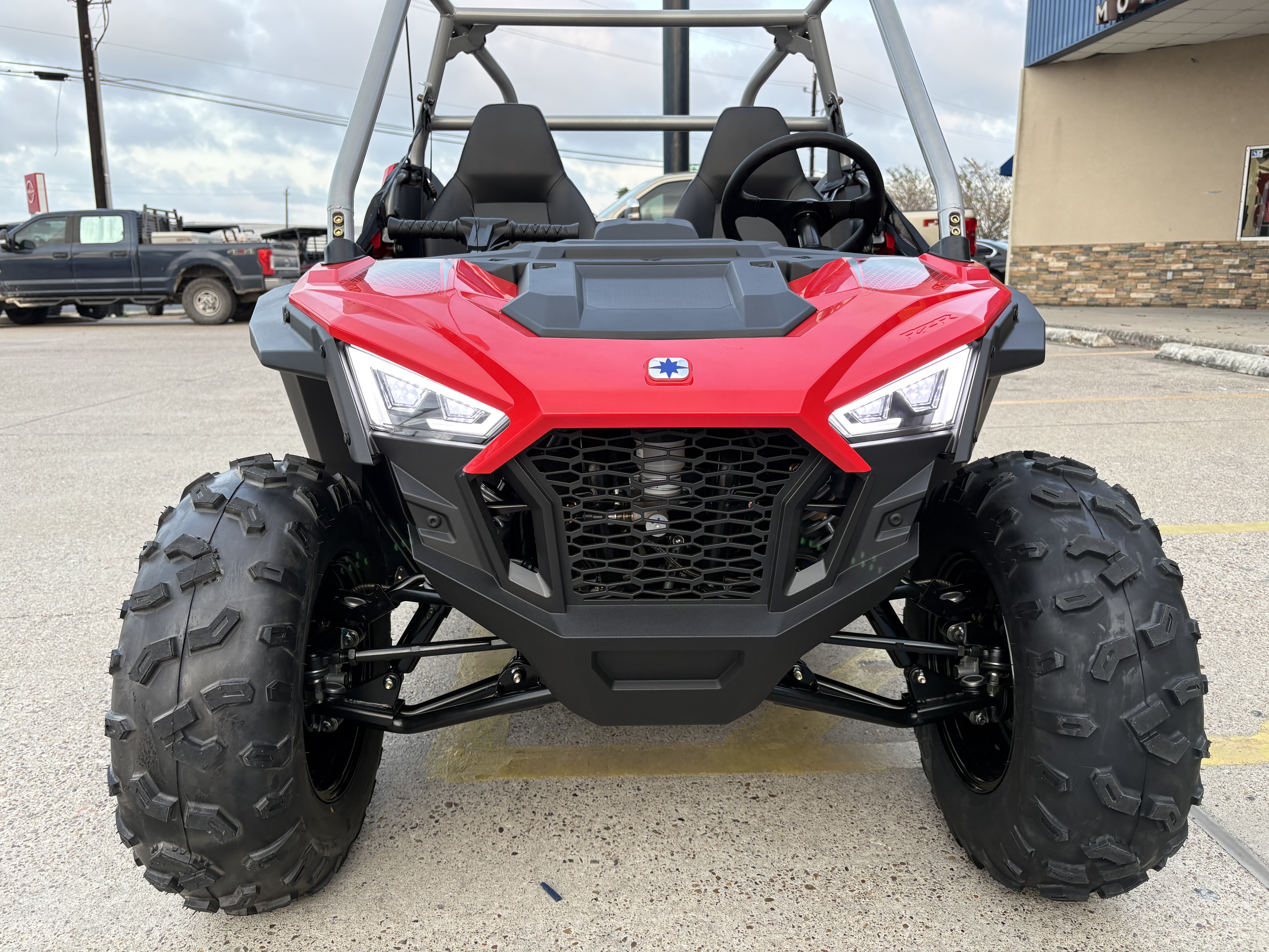 2026 Polaris RZR 200 EFI Side x Side