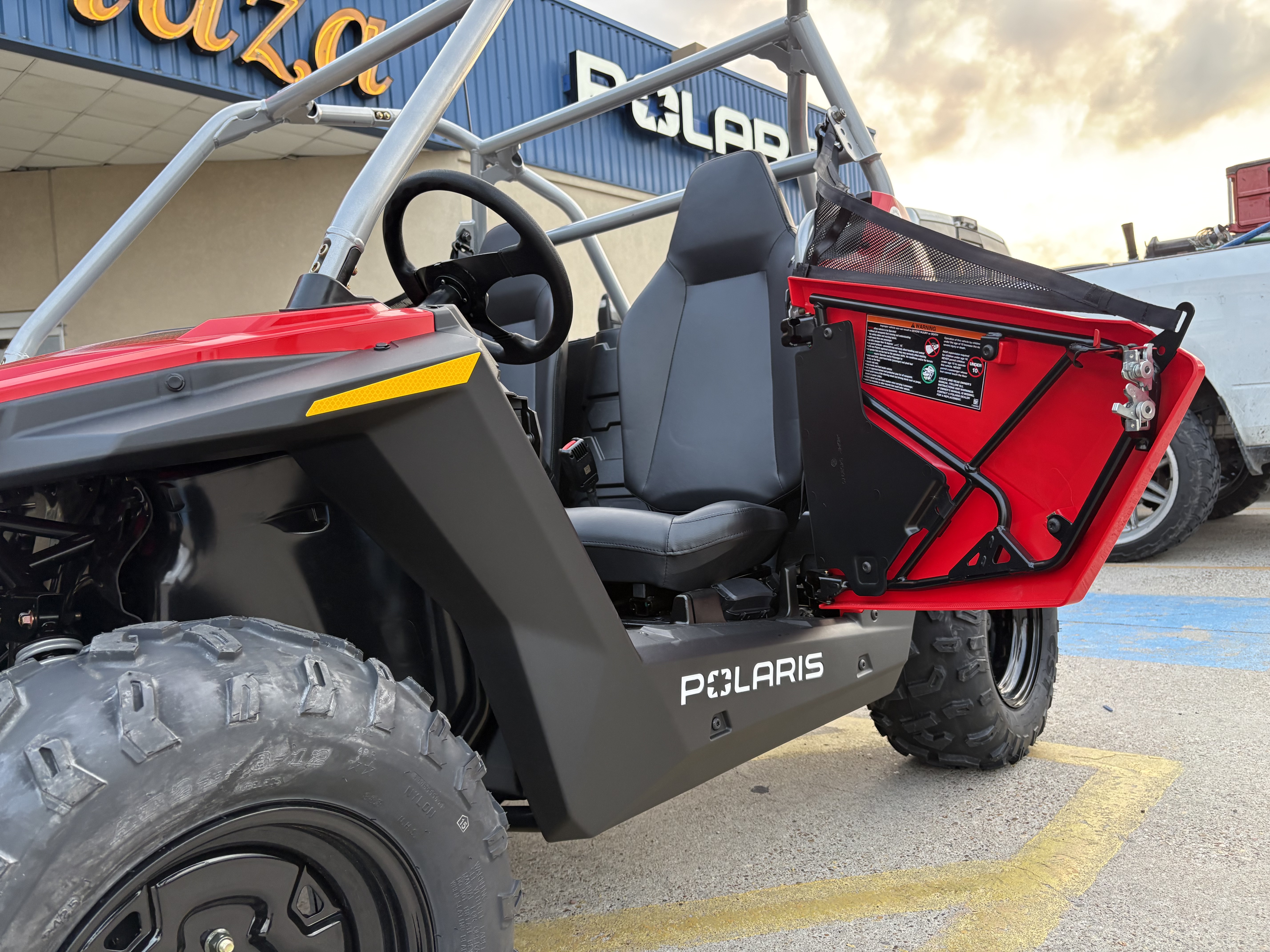 2026 Polaris RZR 200 EFI Side x Side