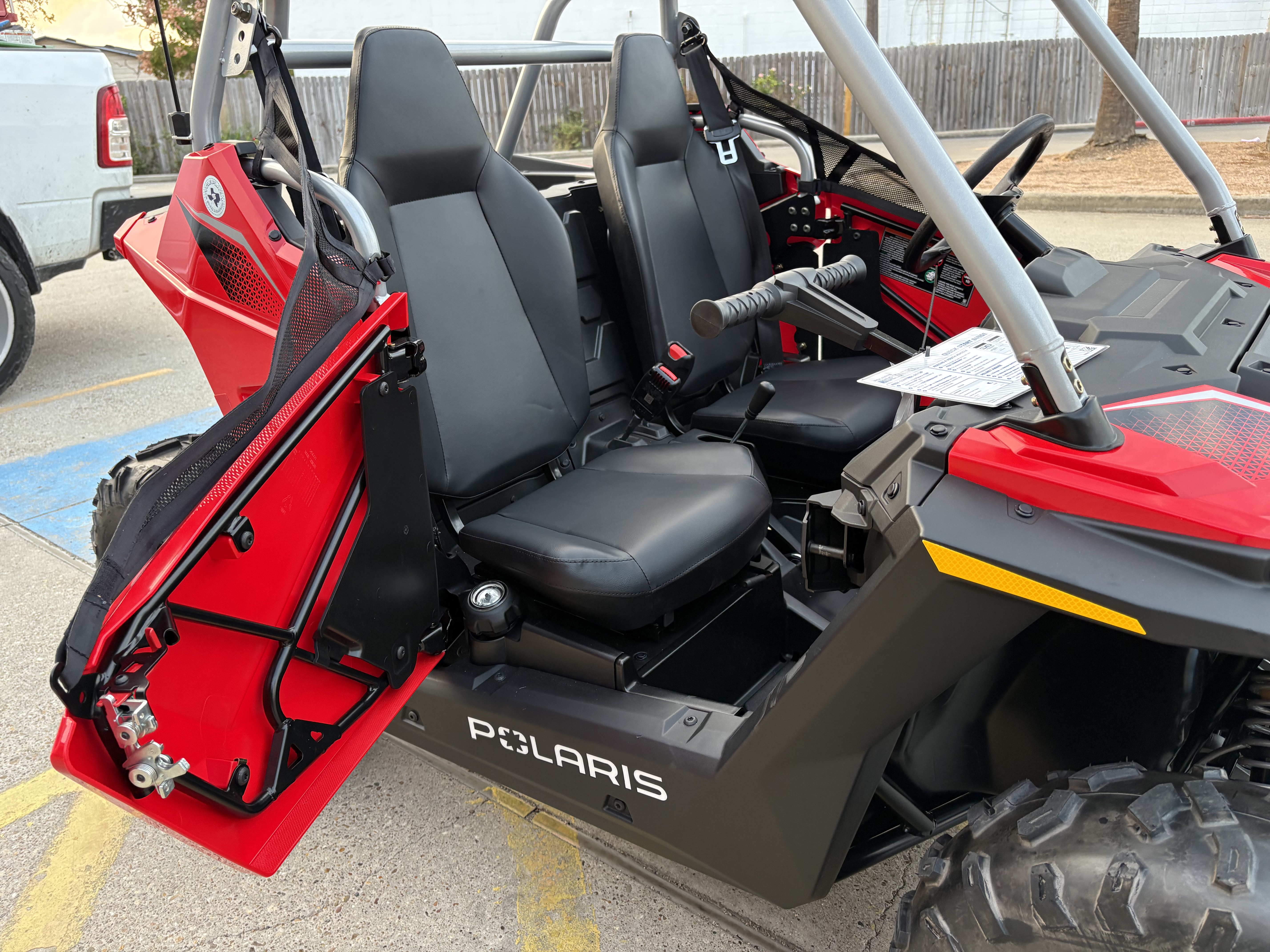 2026 Polaris RZR 200 EFI Side x Side