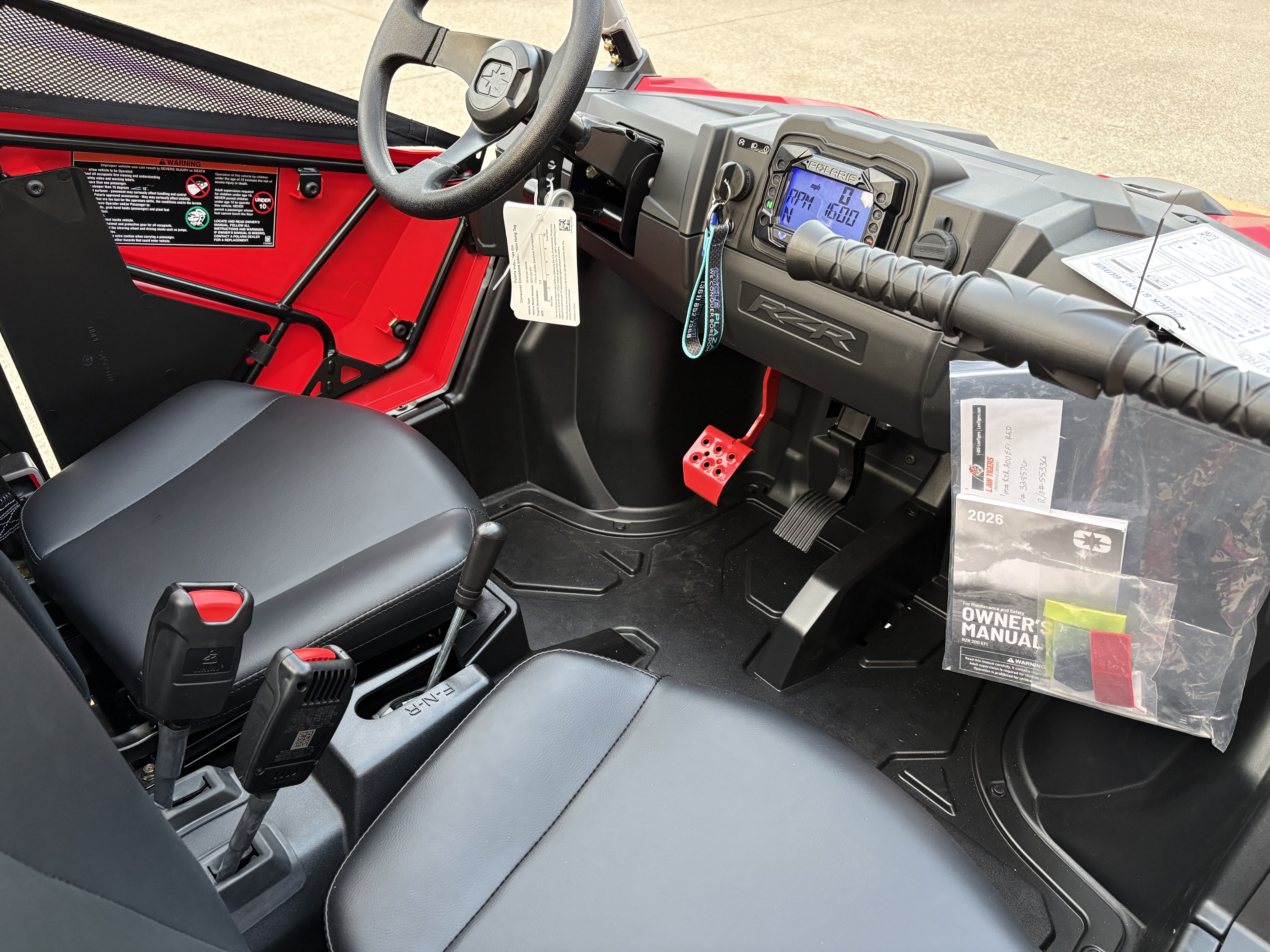 2026 Polaris RZR 200 EFI Side x Side
