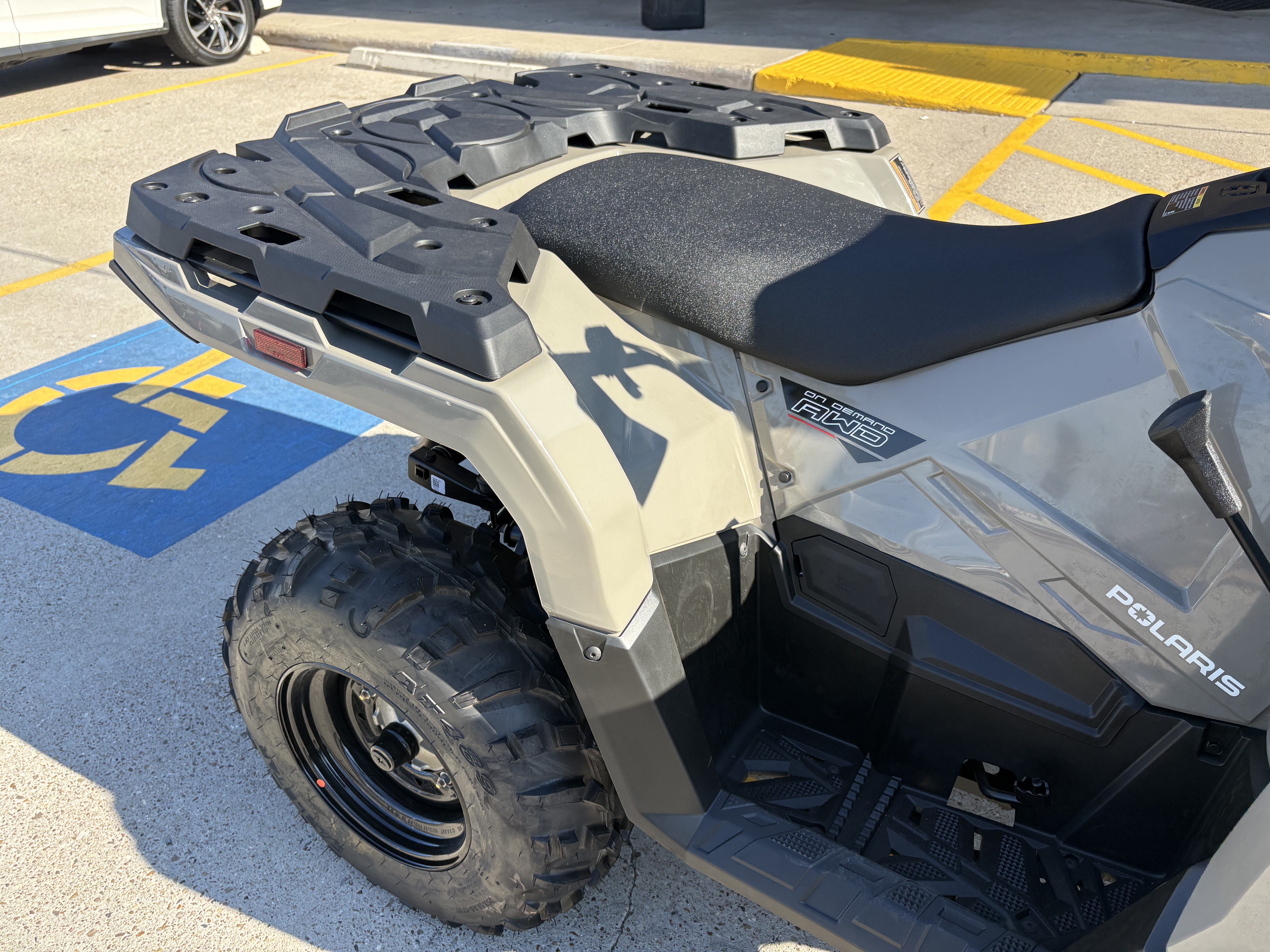 2026 POLARIS SPORTSMAN 570 DESERT SAND ATV