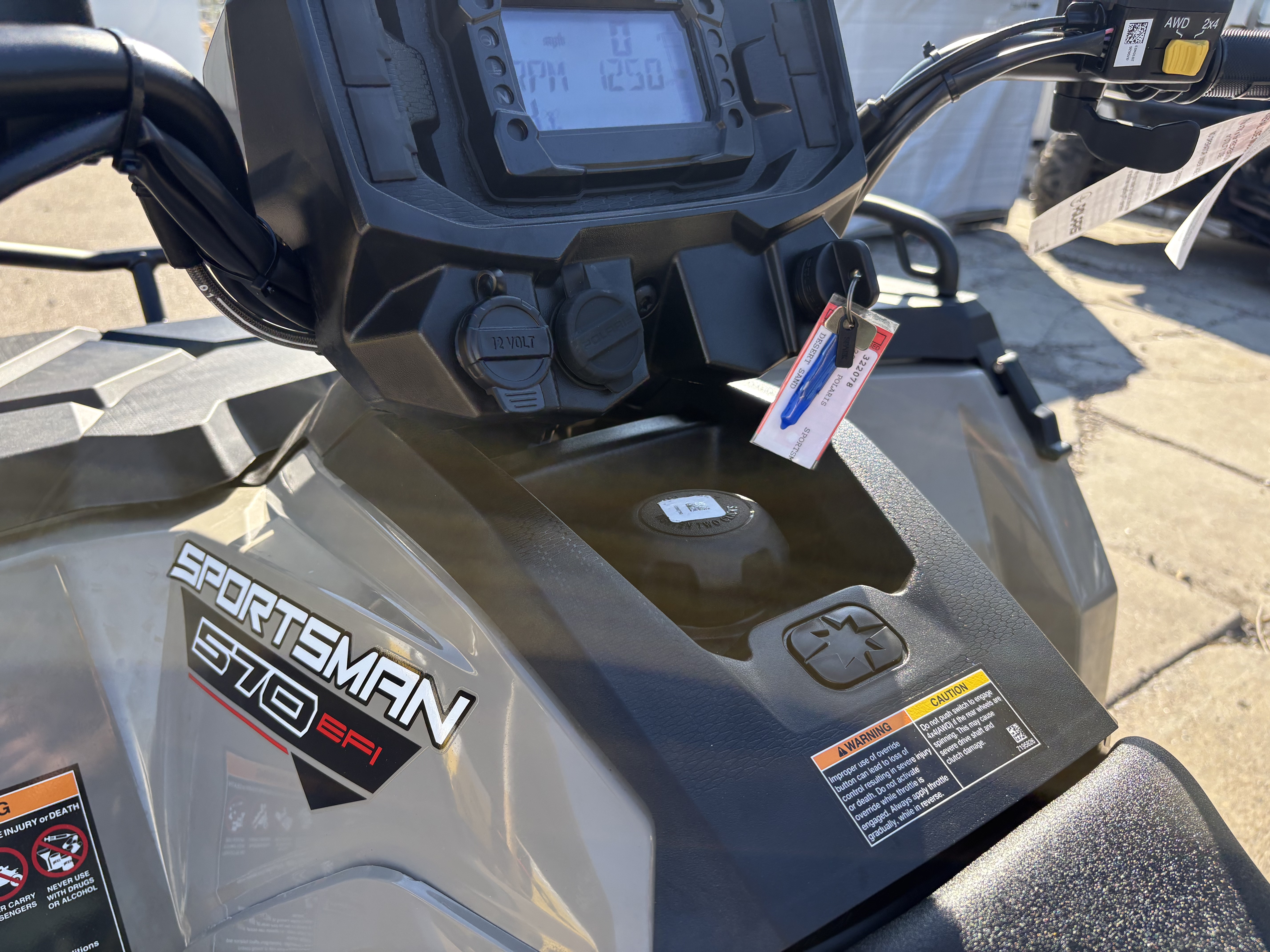 2026 POLARIS SPORTSMAN 570 DESERT SAND ATV