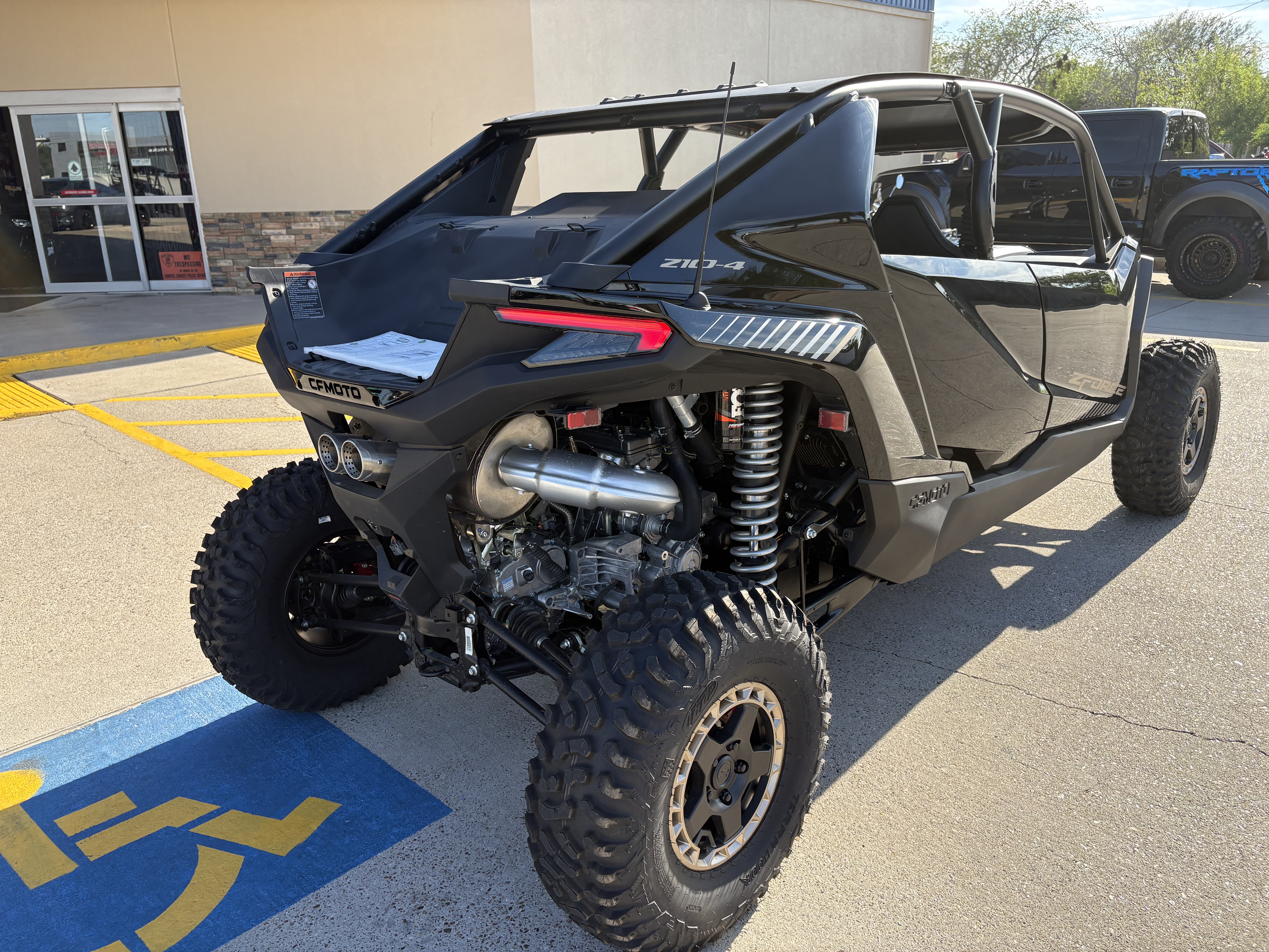2027 CFMOTO ZFORCE Z10-4 UTILITY VEHICLE