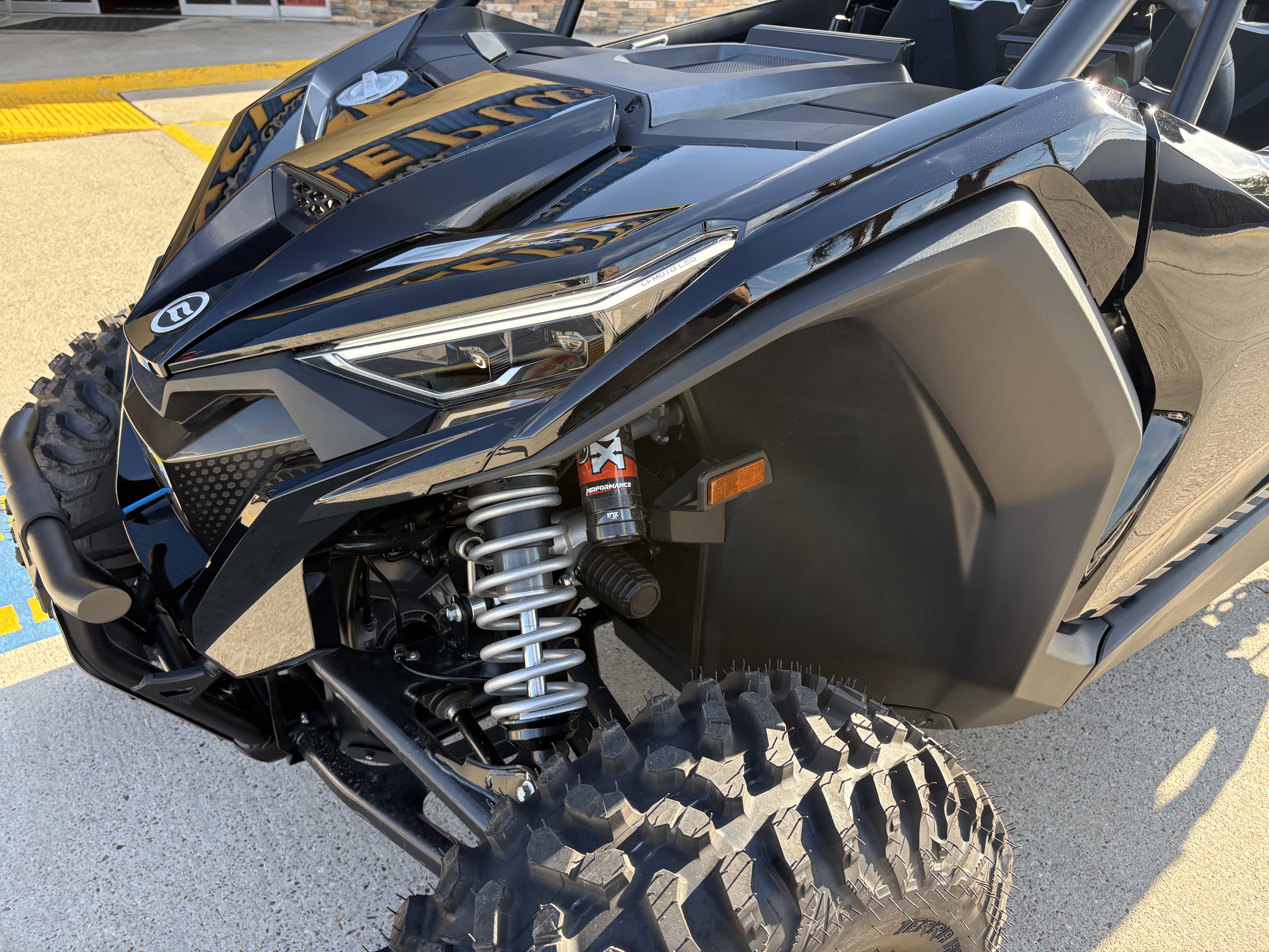 2027 CFMOTO ZFORCE Z10-4 UTILITY VEHICLE