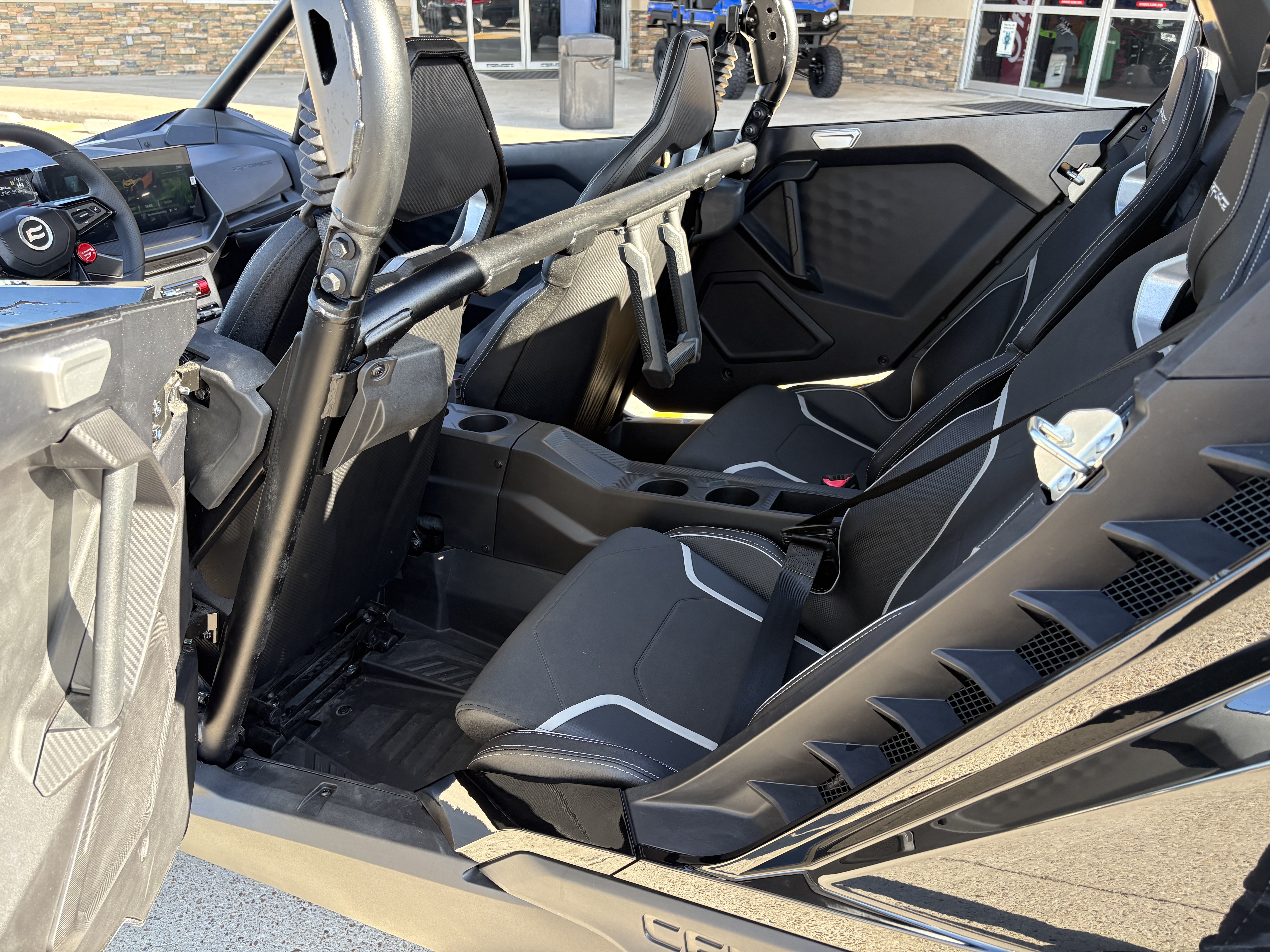 2027 CFMOTO ZFORCE Z10-4 UTILITY VEHICLE