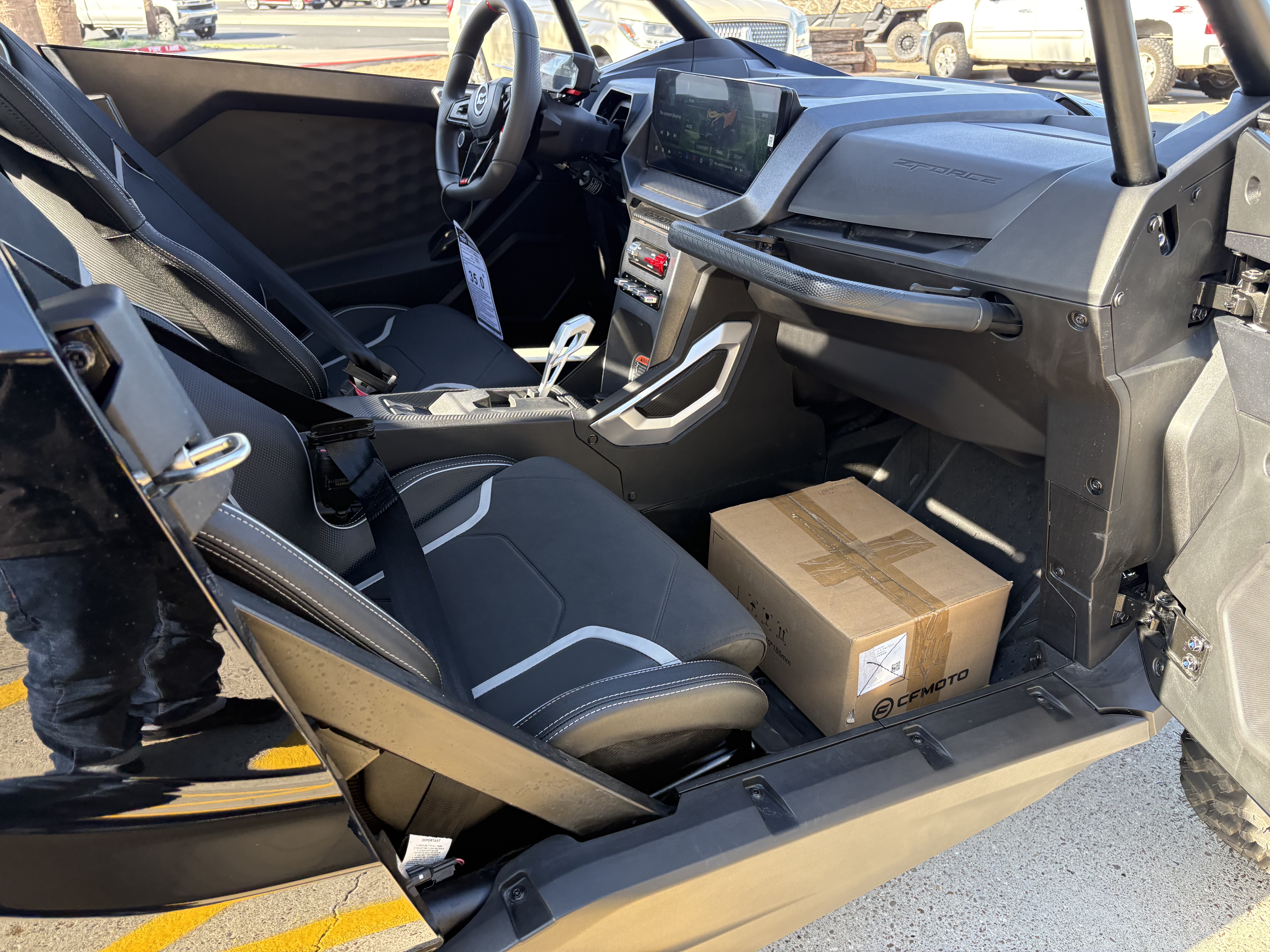 2027 CFMOTO ZFORCE Z10-4 CF1000SZ-L UTILITY VEHICLE