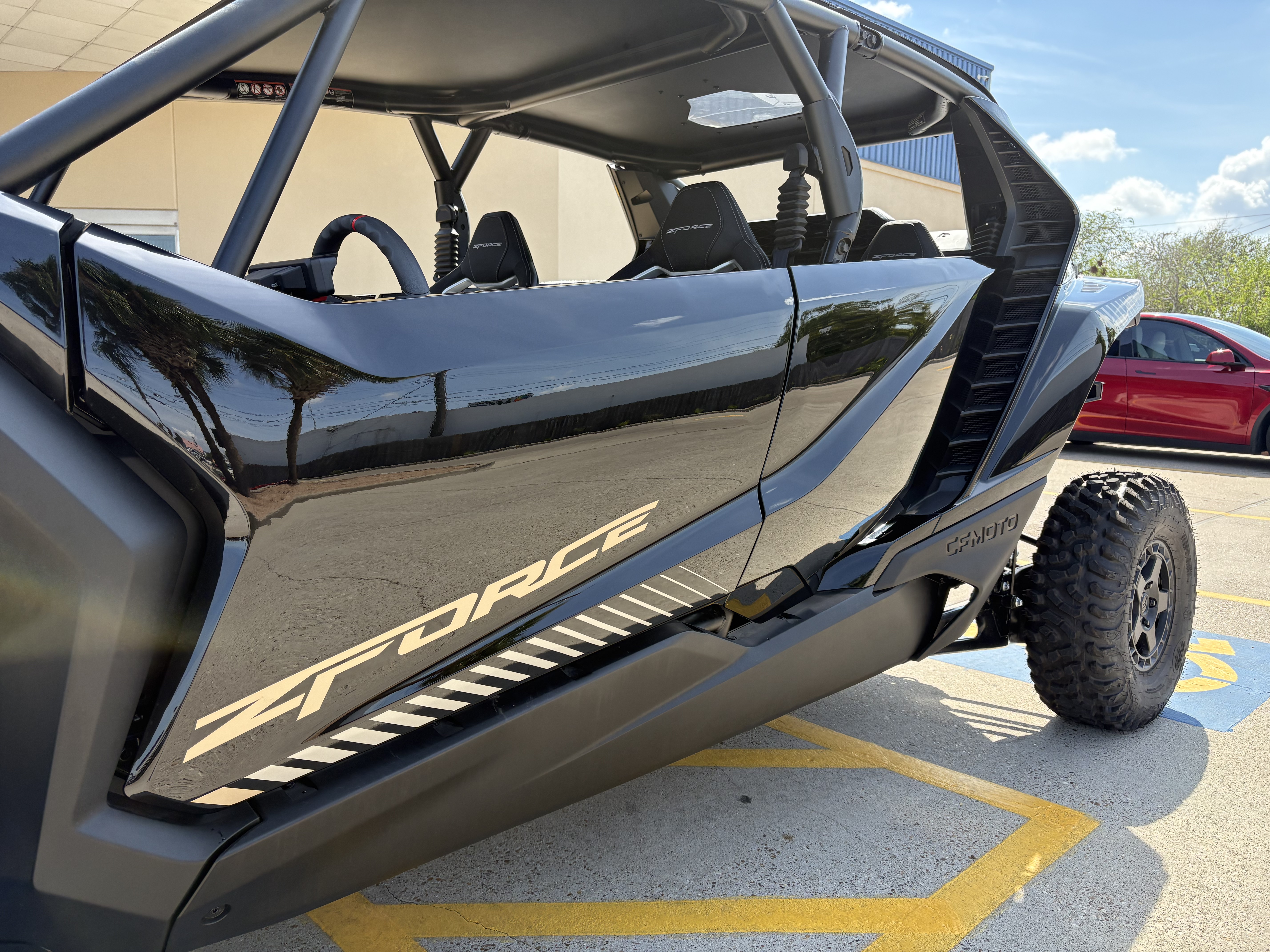 2027 CFMOTO ZFORCE Z10-4 CF1000SZ-L UTILITY VEHICLE