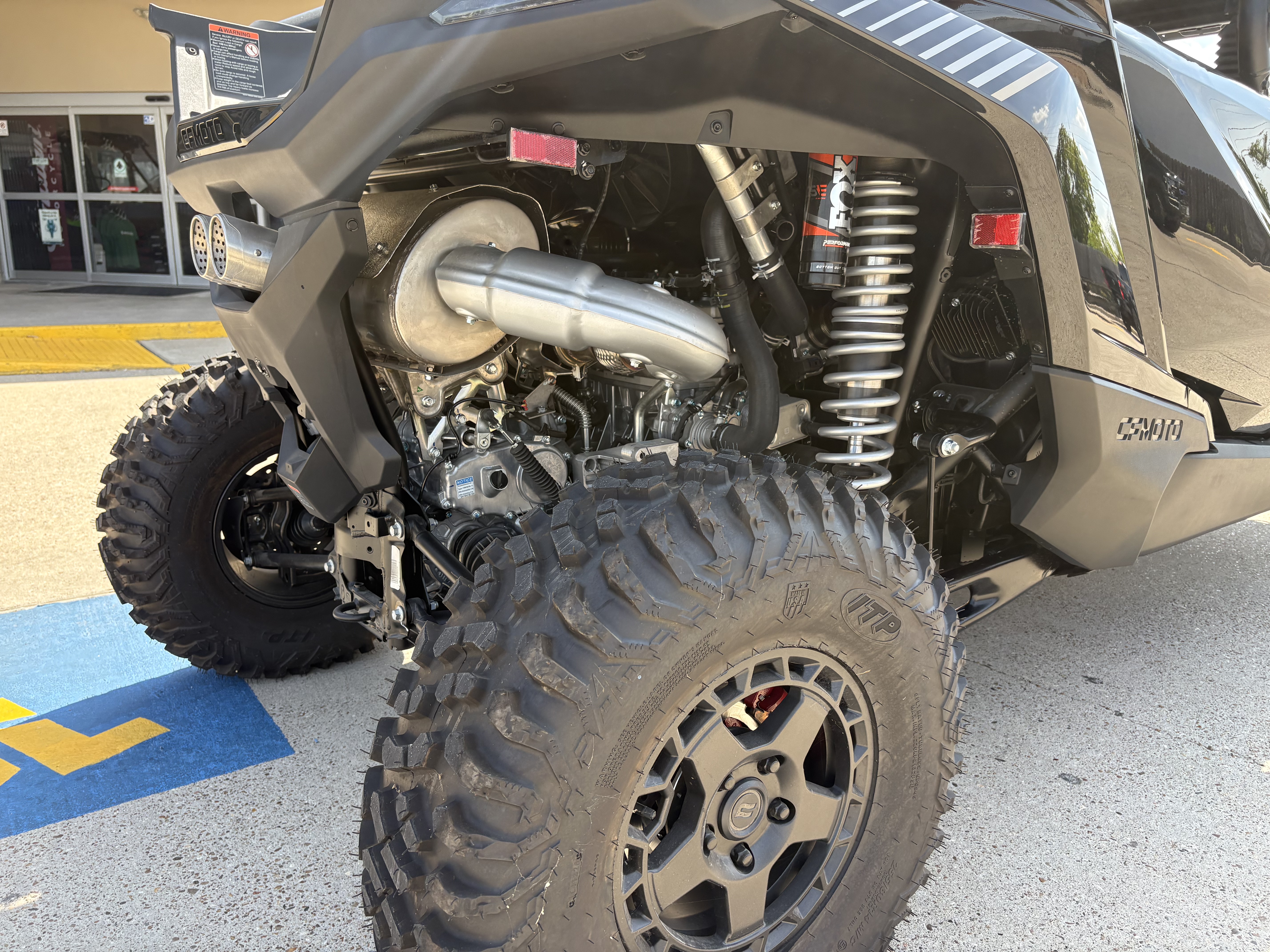 2027 CFMOTO ZFORCE Z10-4 CF1000SZ-L UTILITY VEHICLE