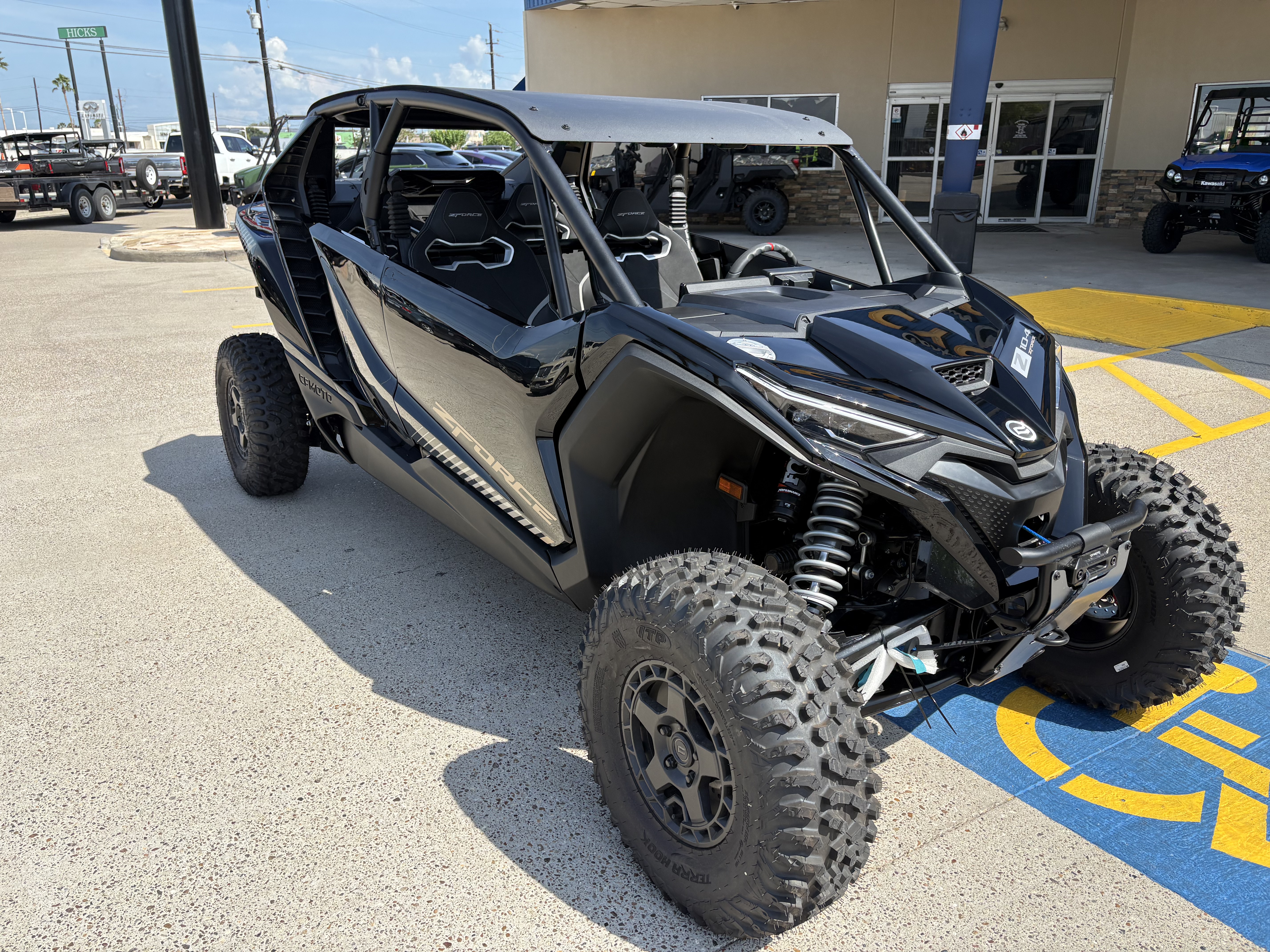2027 CFMOTO ZFORCE Z10-4 CF1000SZ-L UTILITY VEHICLE