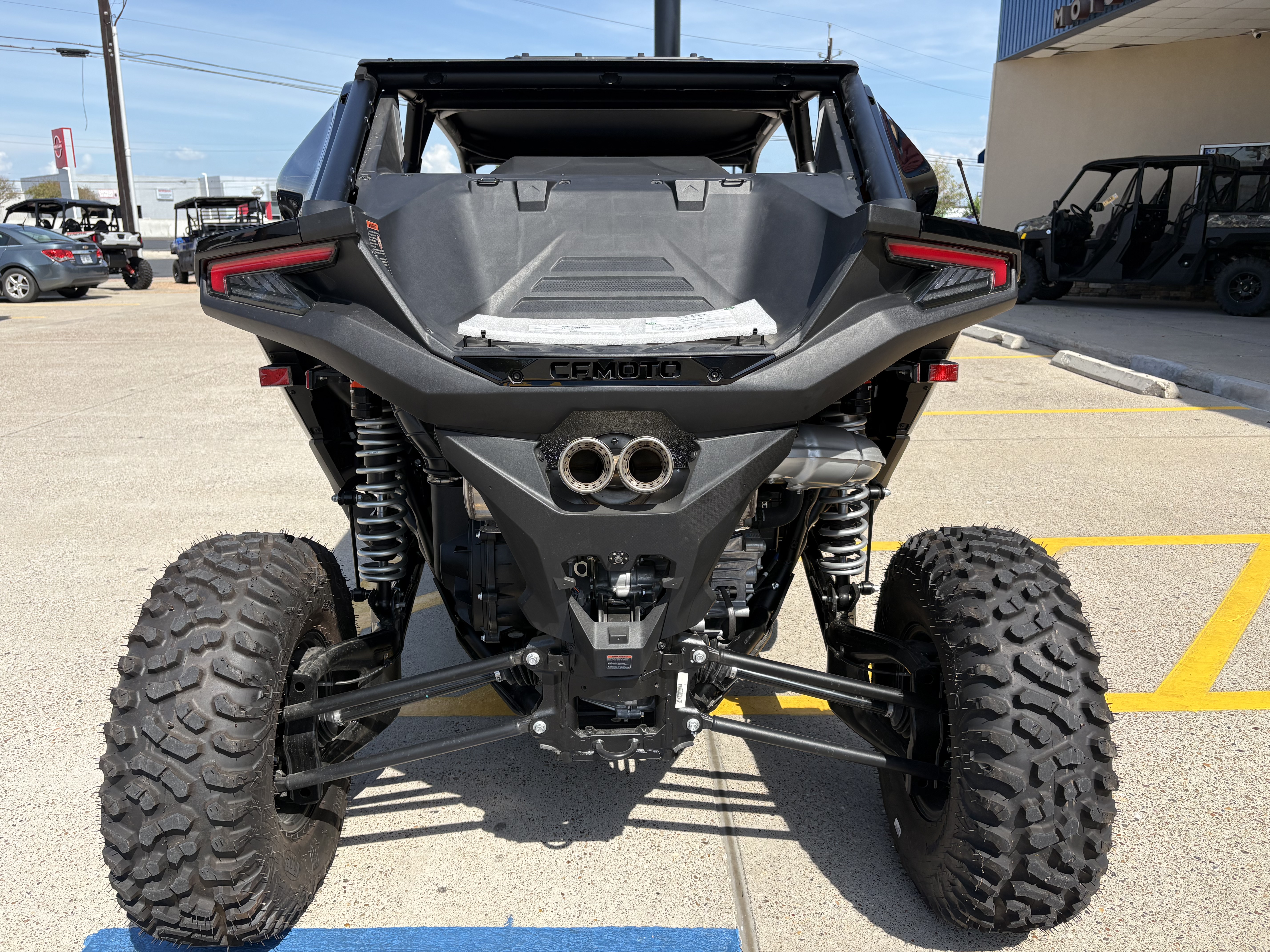 2027 CFMOTO ZFORCE Z10-4 CF1000SZ-L UTILITY VEHICLE