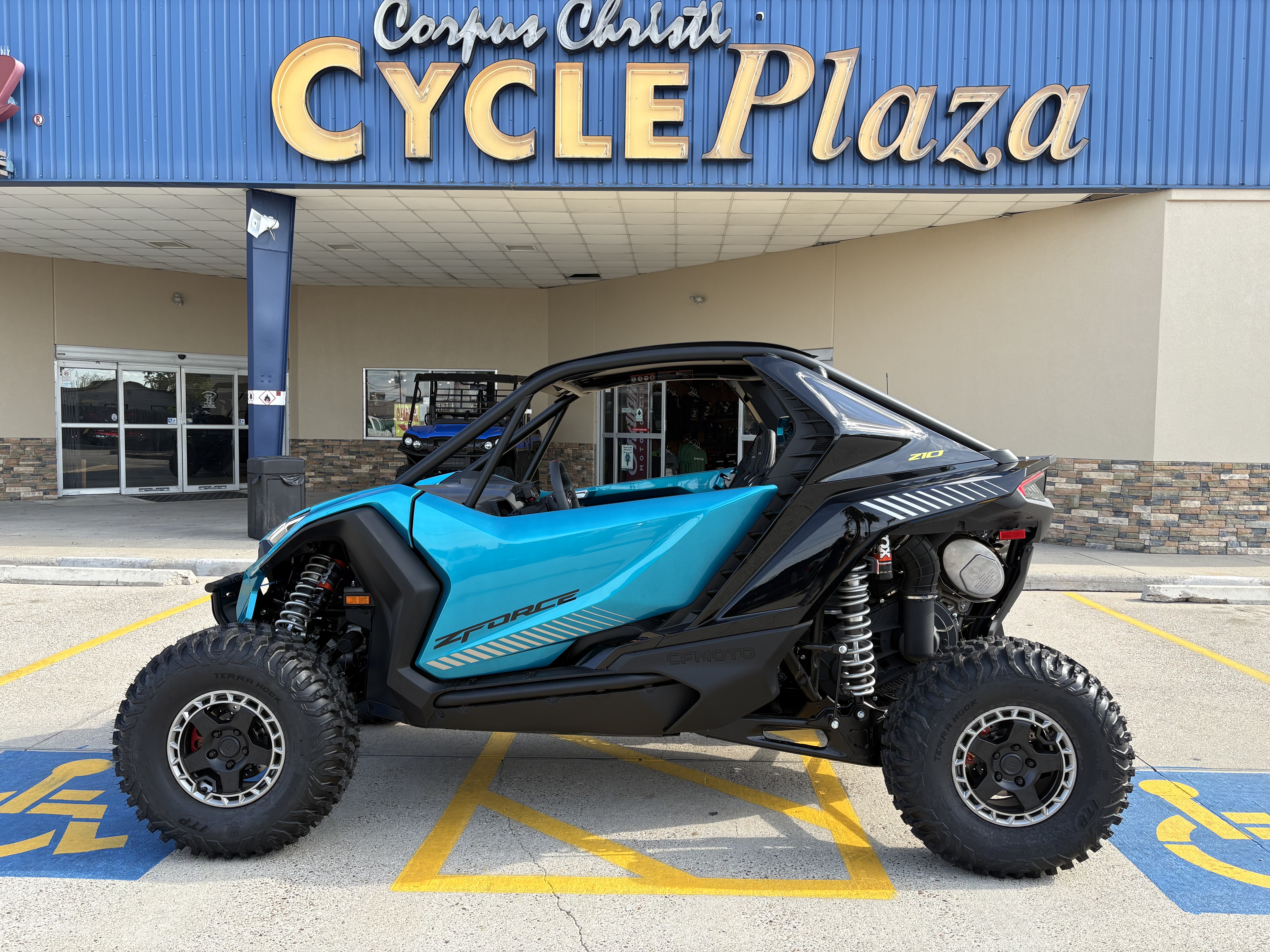 2027 CFMOTO ZFORCE Z10 UTILITY VEHICLE