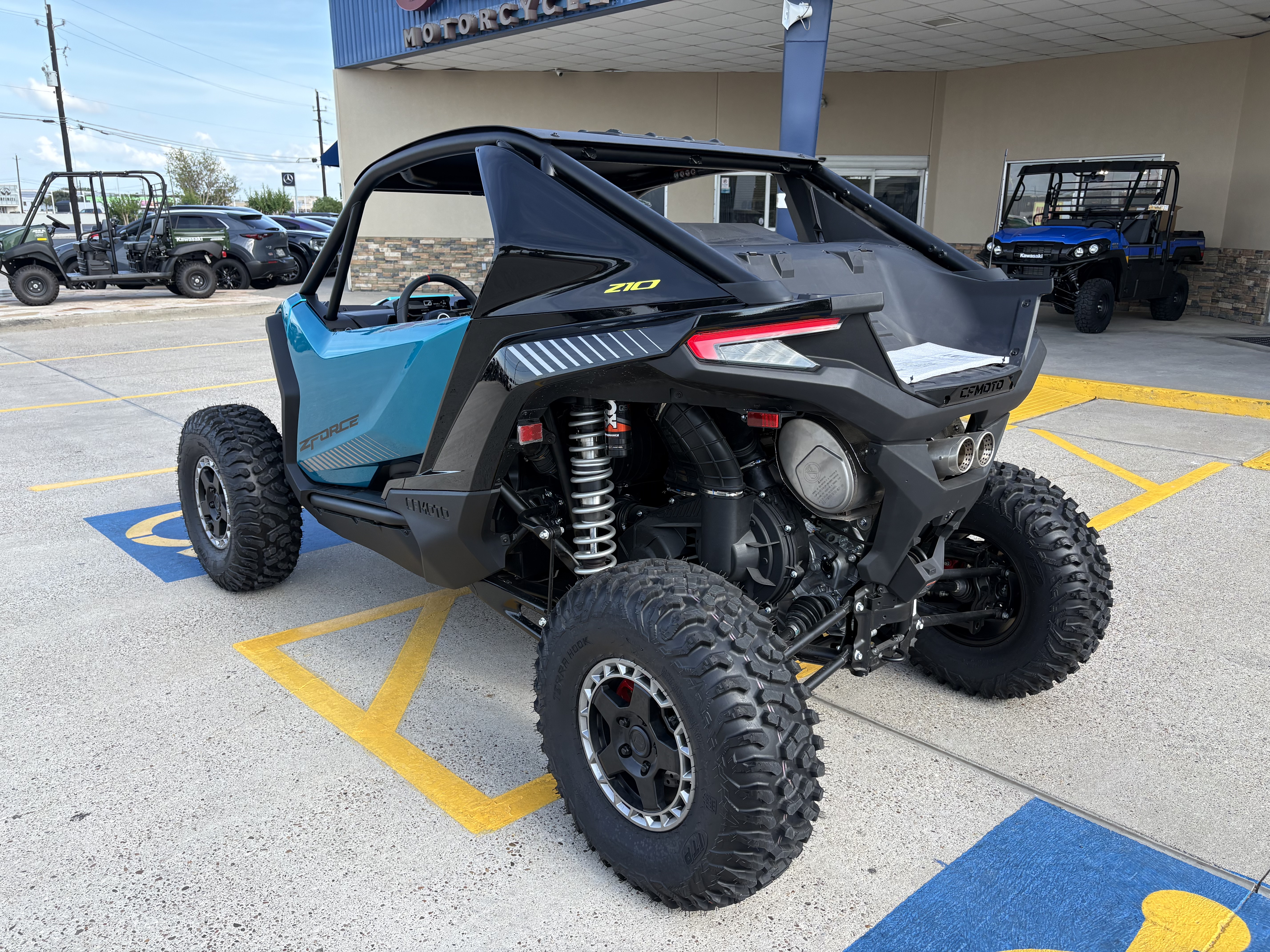 2027 CFMOTO ZFORCE Z10 UTILITY VEHICLE