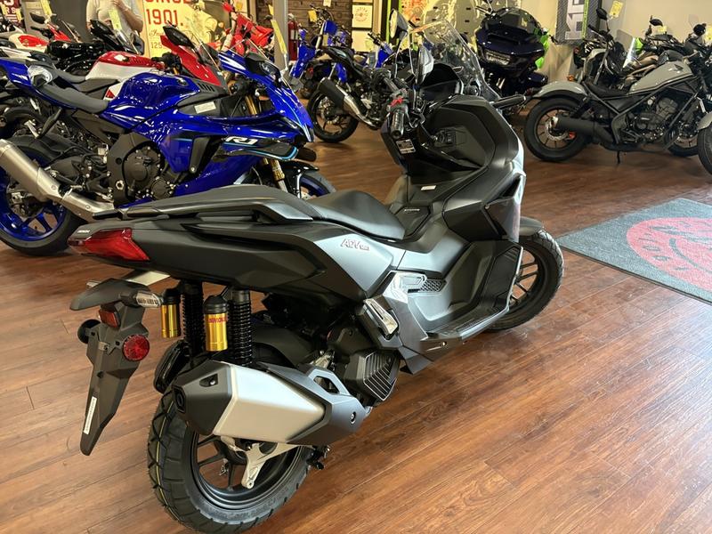 2027 Honda ADV160 SCOOTER