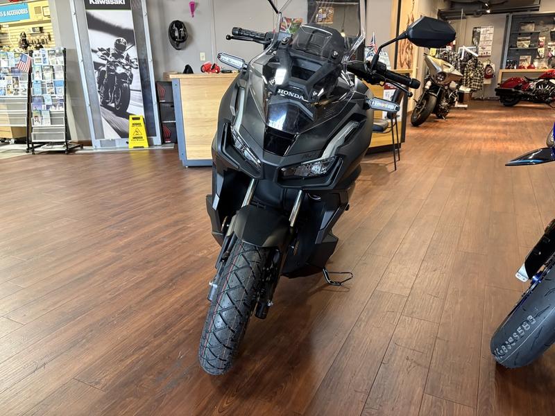 2027 Honda ADV160 SCOOTER