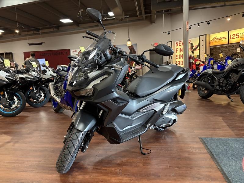 2027 Honda ADV160 SCOOTER