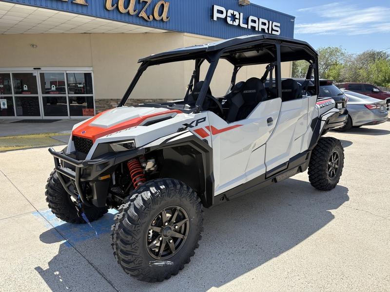 2027 Polaris GENERAL XP 4 1000 Sport Side x Side