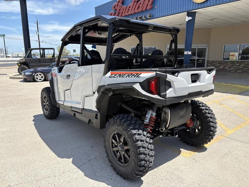 2027 Polaris GENERAL XP 4 1000 Sport Side x Side