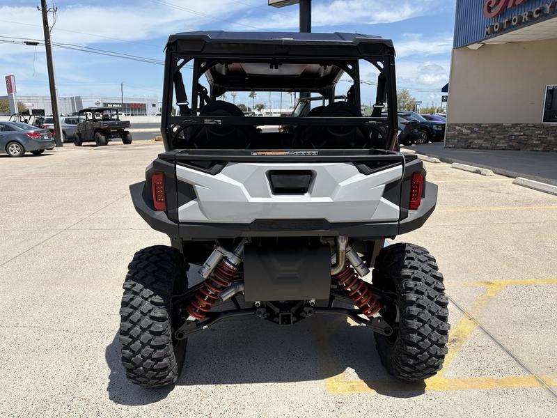 2027 Polaris GENERAL XP 4 1000 Sport Side x Side