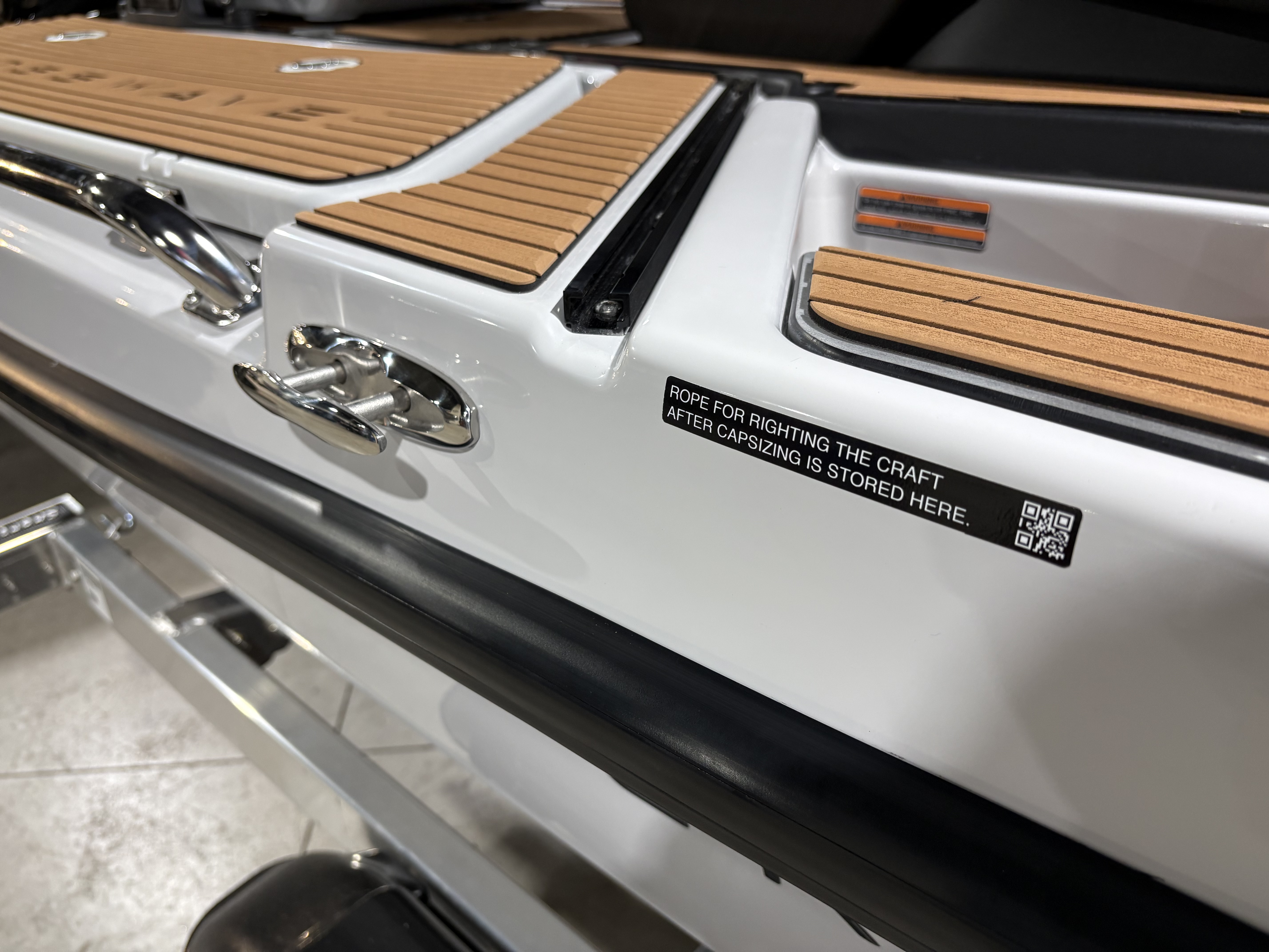 2027 Yamaha Waverunner CROSSWAVE-MIST GRAY WATERCRAFT