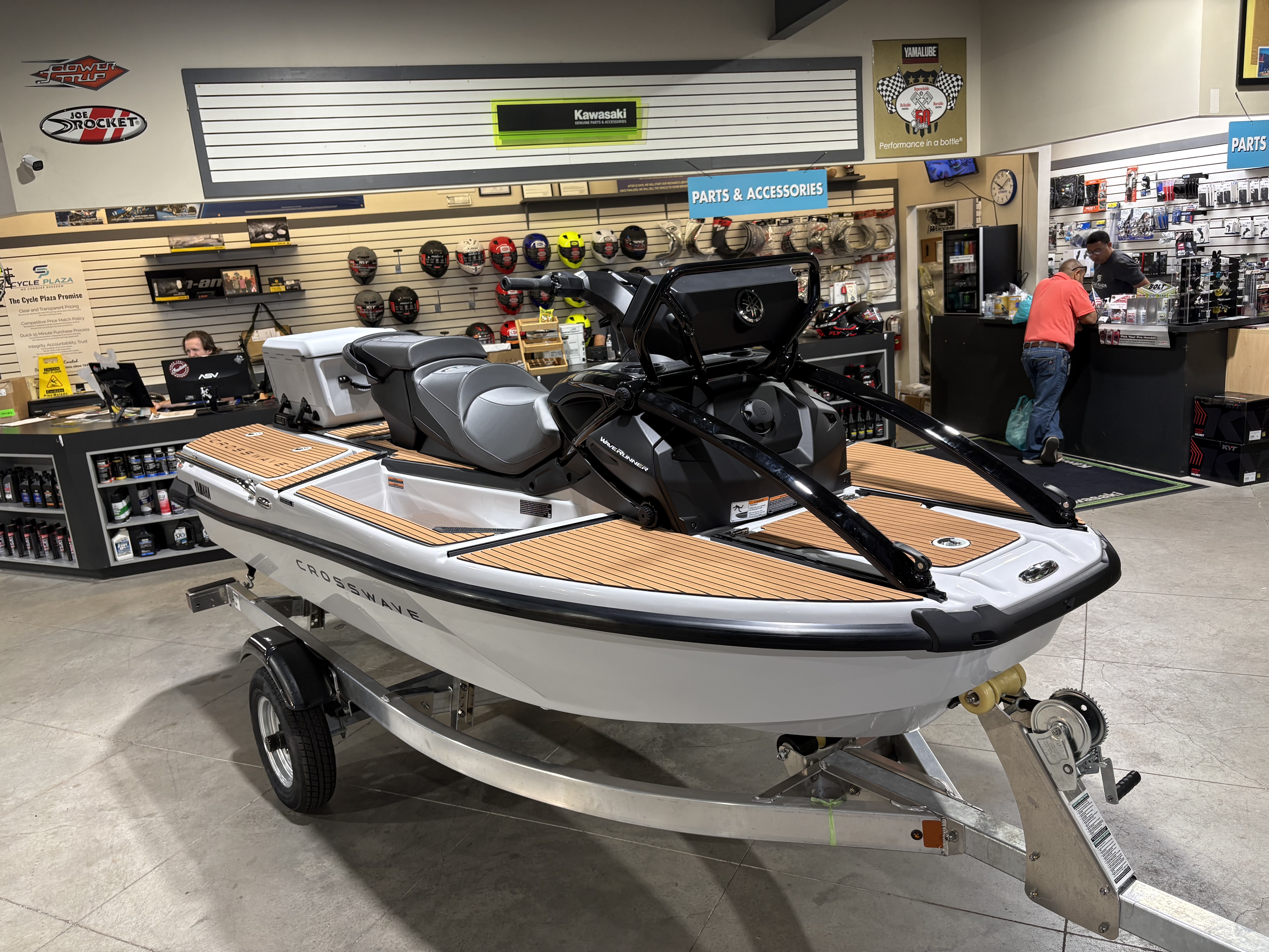 2027 Yamaha Waverunner CROSSWAVE-MIST GRAY WATERCRAFT