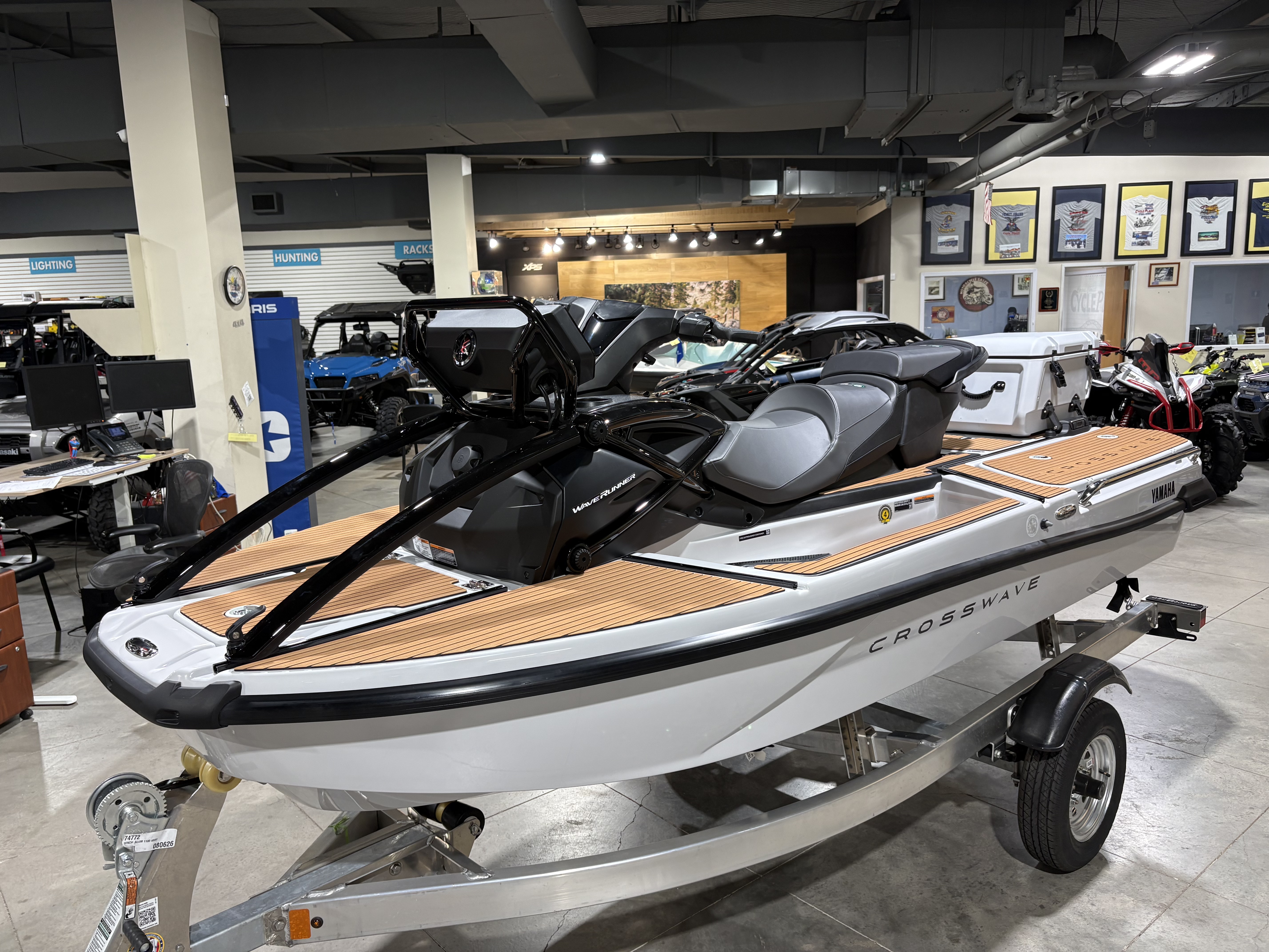 2027 Yamaha Waverunner CROSSWAVE-MIST GRAY WATERCRAFT