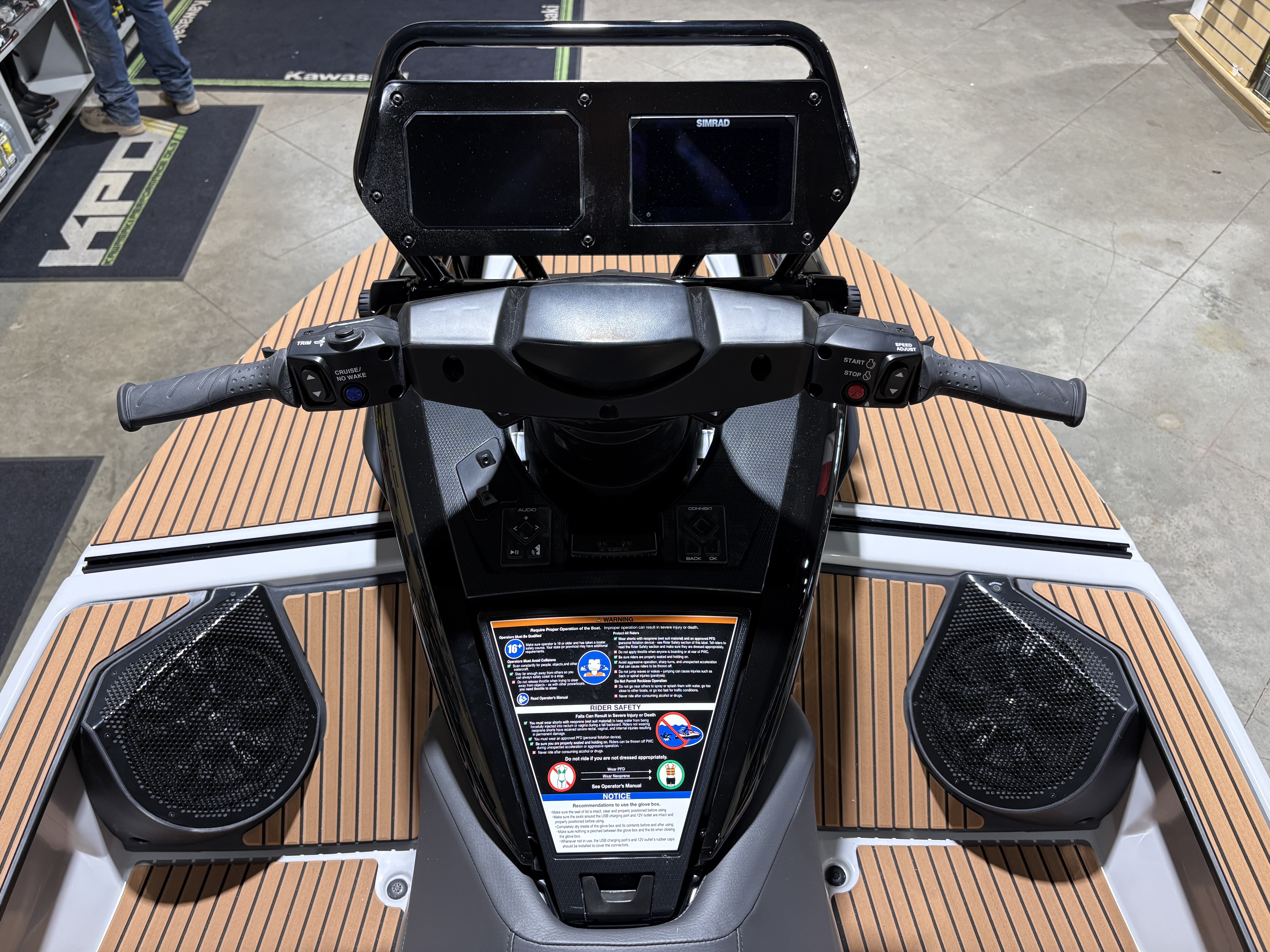 2027 Yamaha Waverunner CROSSWAVE-MIST GRAY WATERCRAFT