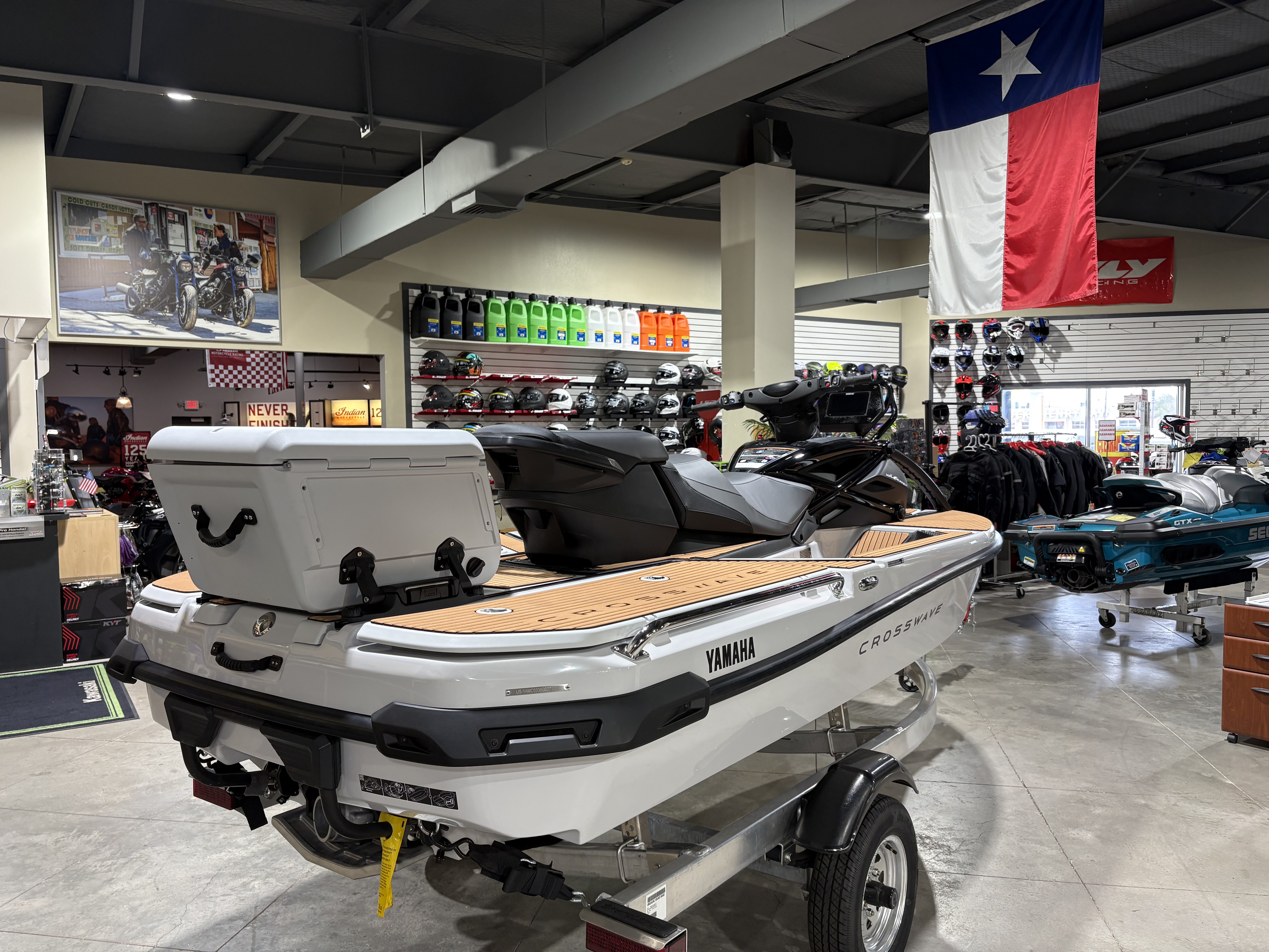 2027 Yamaha Waverunner CROSSWAVE-MIST GRAY WATERCRAFT
