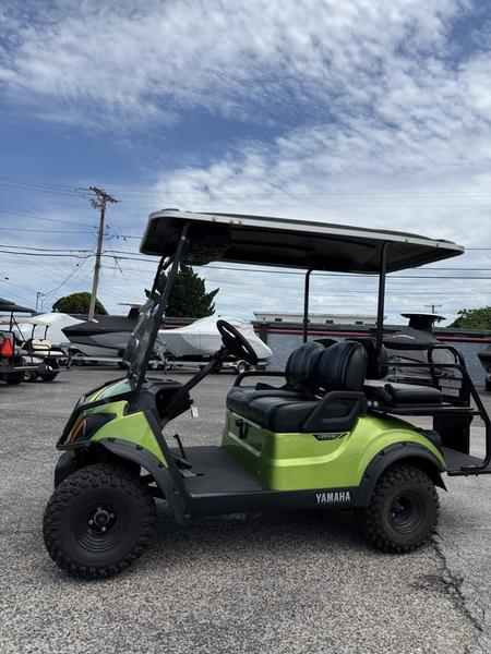 2024 Yamaha Golf Car Drive2 Adventurer Sport 2+2 QuieTech EFI GOLF CART
