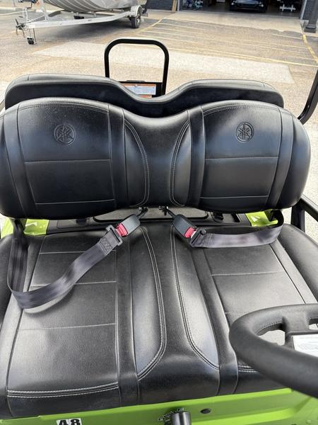 2024 Yamaha Golf Car Drive2 Adventurer Sport 2+2 QuieTech EFI GOLF CART