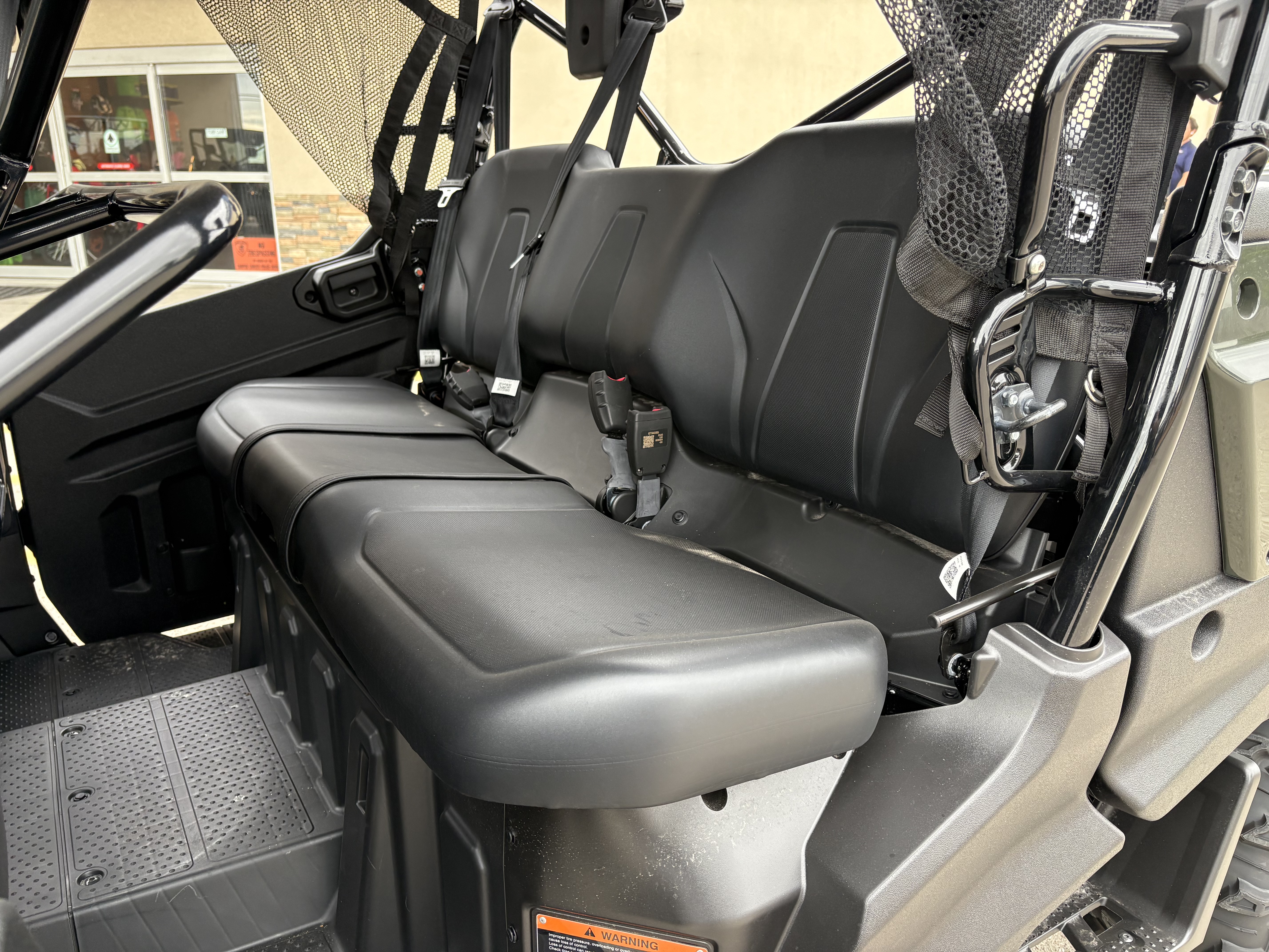 2025 Honda PIONEER 1000-6 DLX CRE UTV