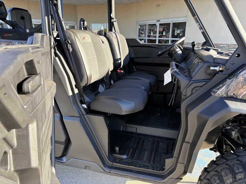 2026 Can-Am Defender MAX X mr HD11 with half-doors UTV