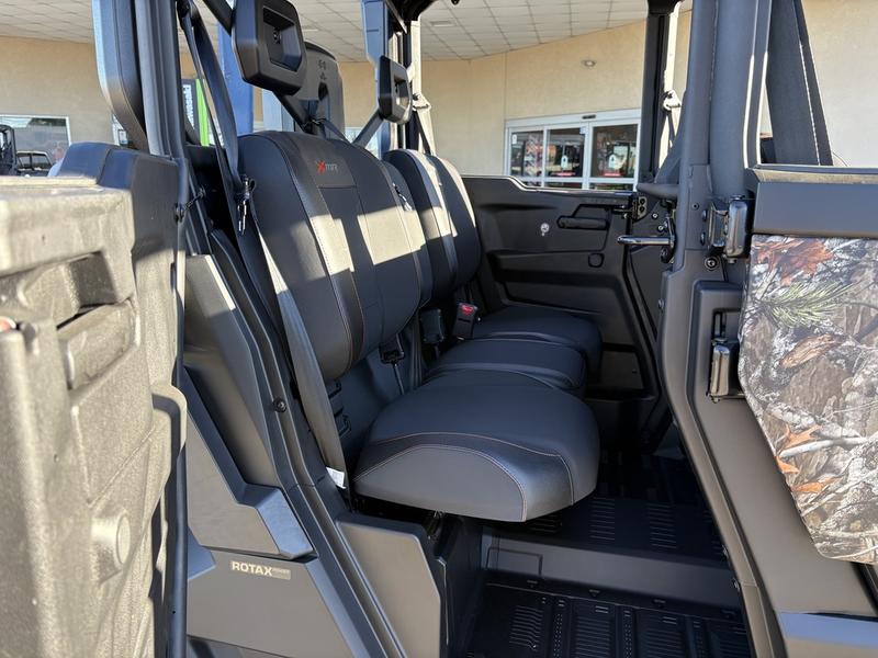 2026 Can-Am Defender MAX X mr HD11 with half-doors UTV