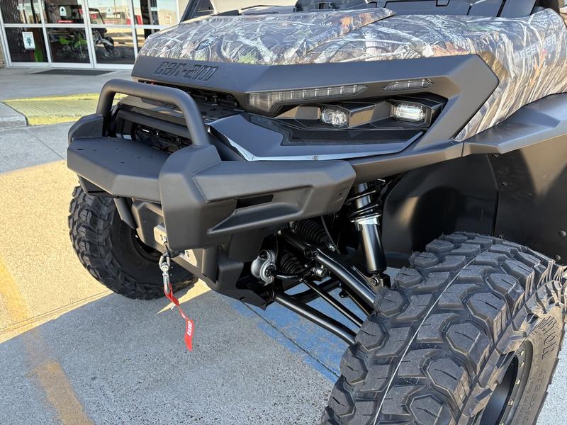 2026 Can-Am Defender MAX X mr HD11 with half-doors UTV