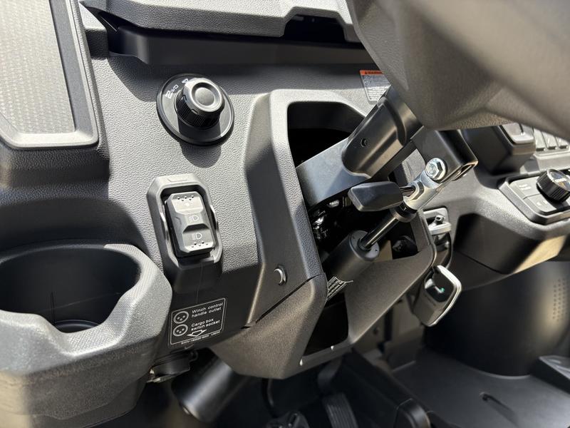 2026 CFMOTO UFORCE U10 XL Pro CF1000UZ-8L UTILITY VEHICLE