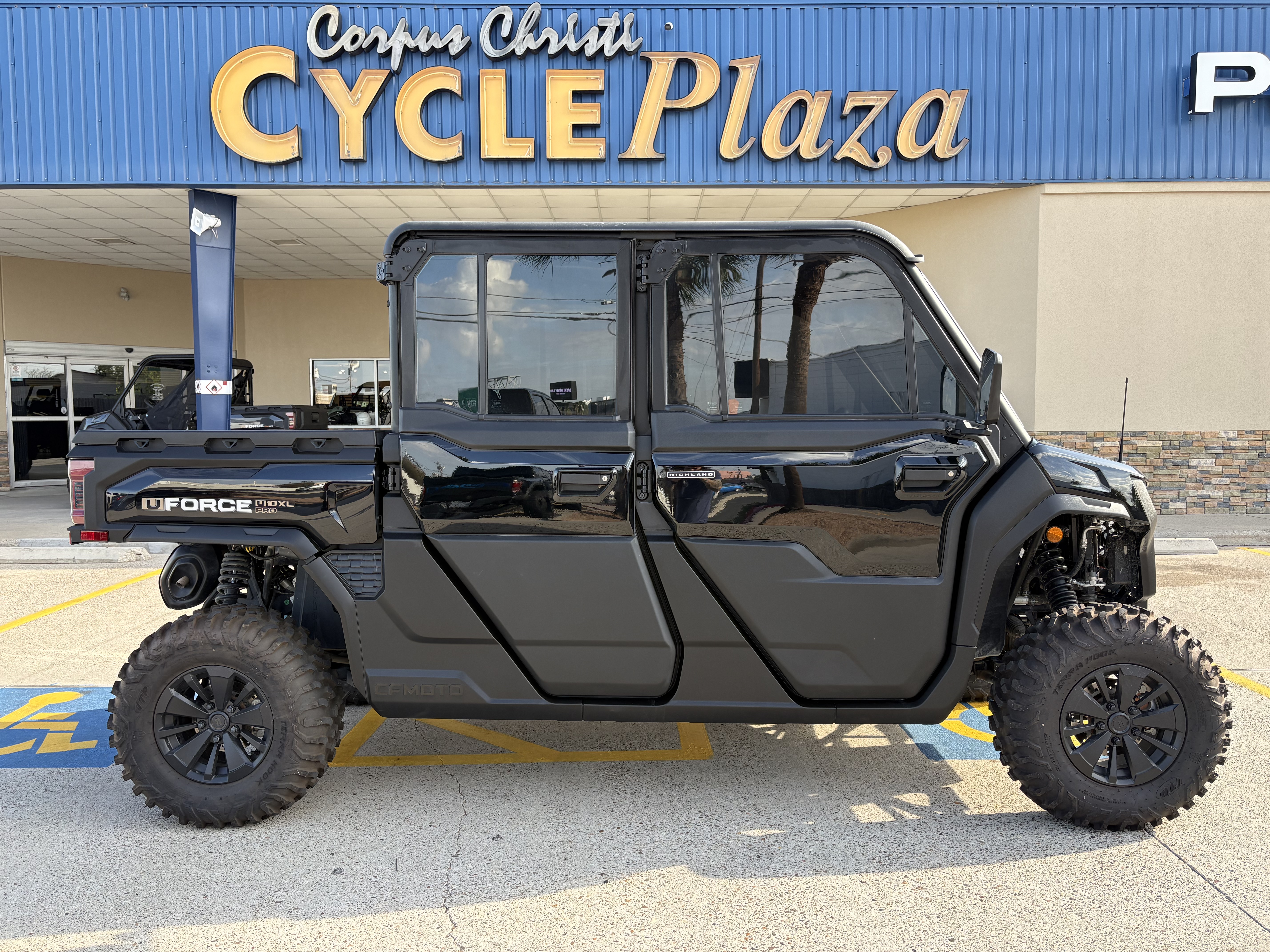 2026 CFMOTO UFORCE U10 XL Pro Highland CF1000UZ-8LK UTILITY VEHICLE