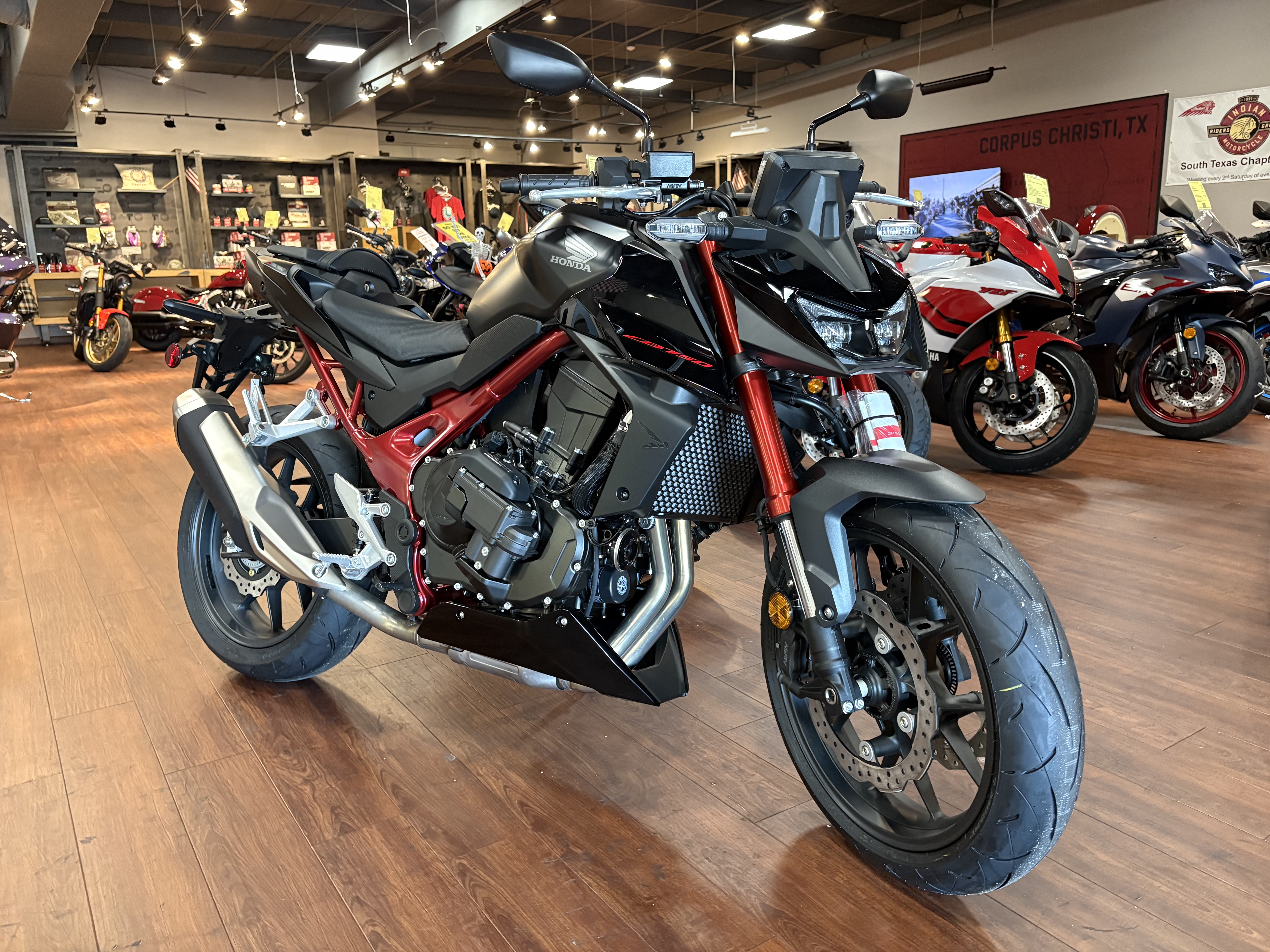 2026 Honda CB750 Hornet E-Clutch CRUISER