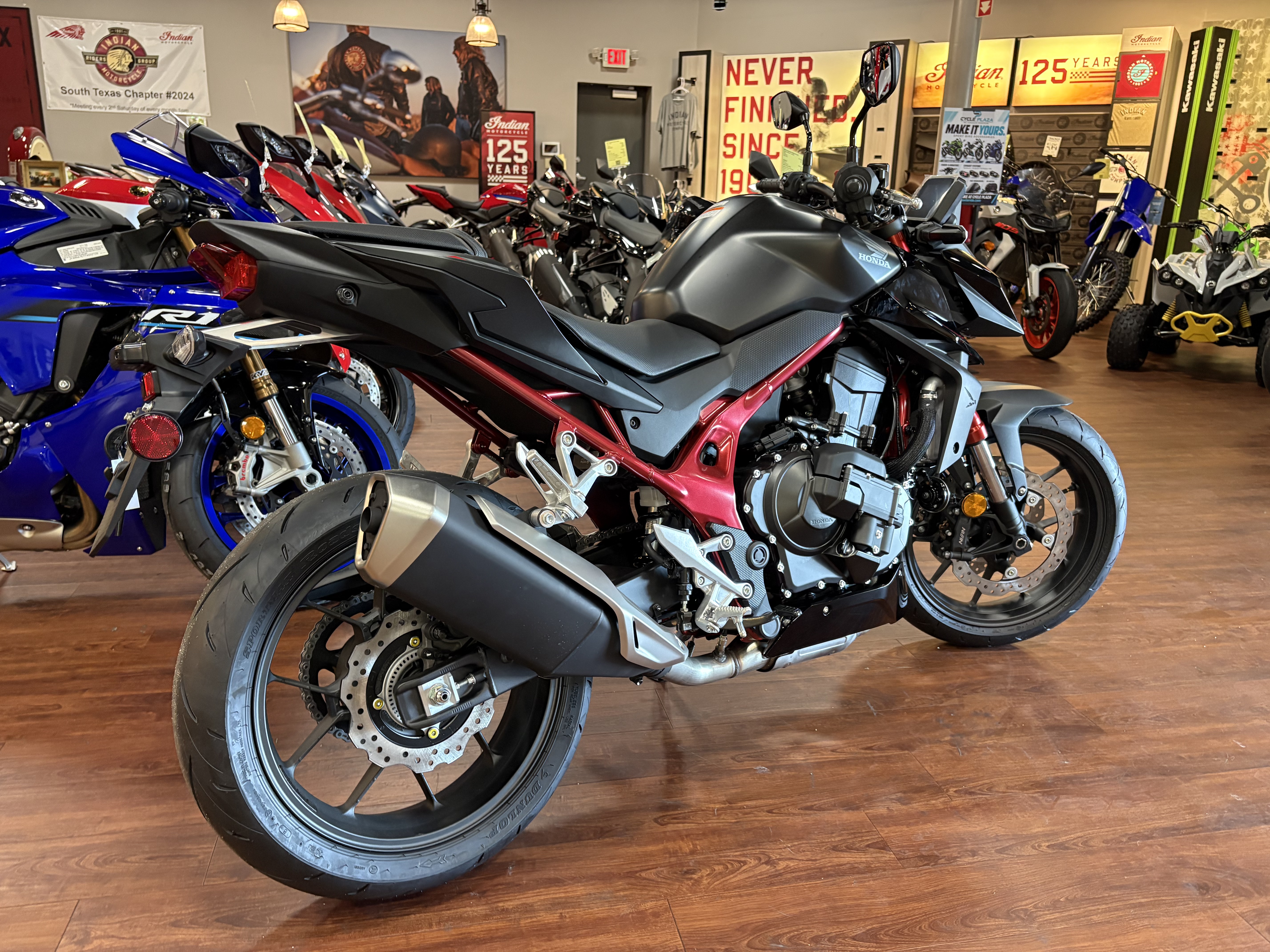 2026 Honda CB750 Hornet E-Clutch CRUISER